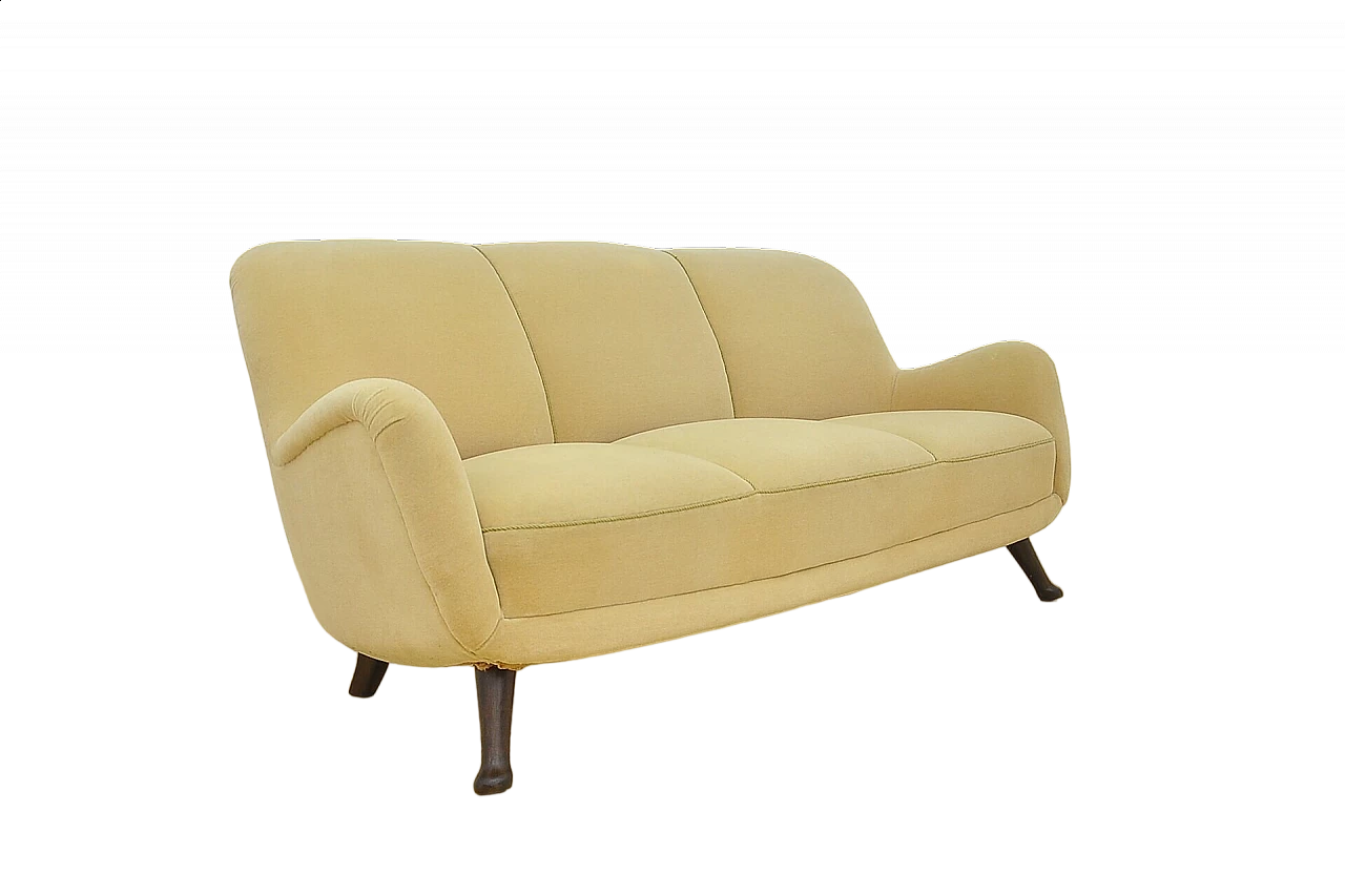 Berga Mobler velvet sofa, 1940s 8