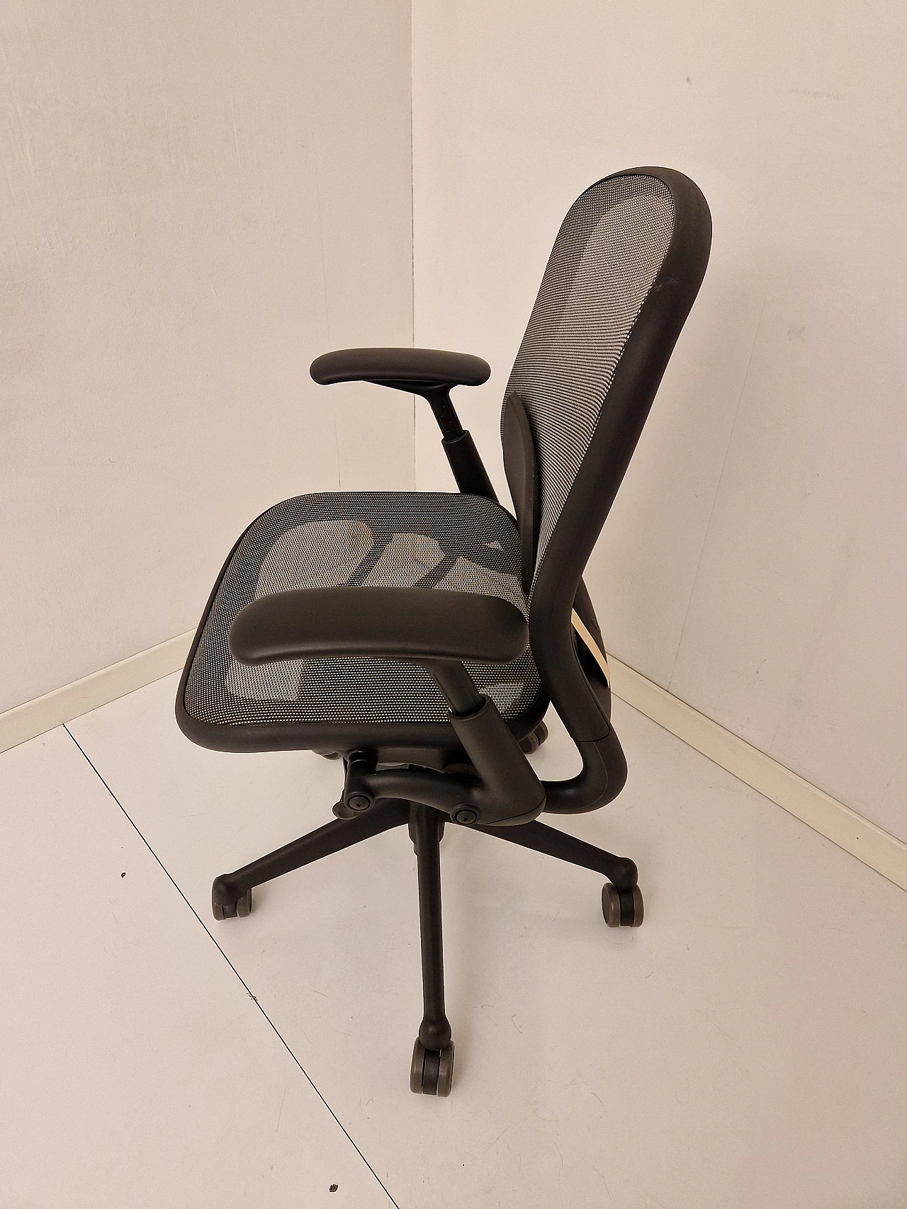 Chadwick office armchair by Don Chadwick for Knoll, 2000s 3