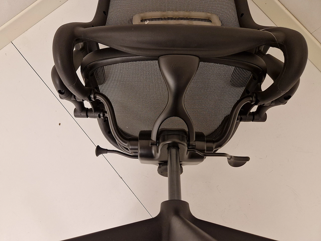 Chadwick office armchair by Don Chadwick for Knoll, 2000s 7