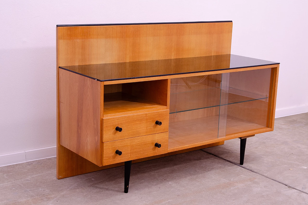 Credenza di Mojmír Požár per UP Závody, anni '60 2