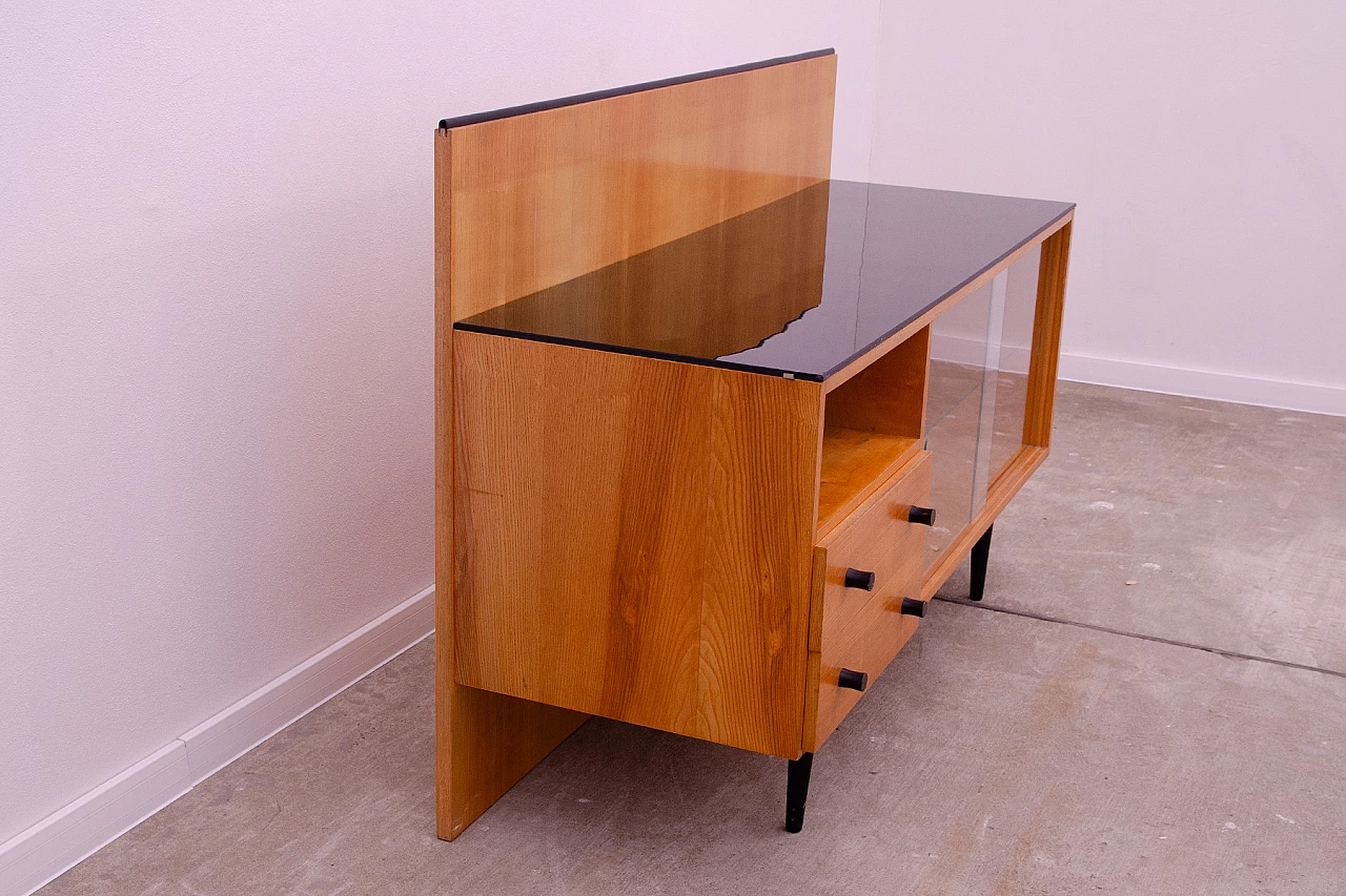 Credenza di Mojmír Požár per UP Závody, anni '60 4