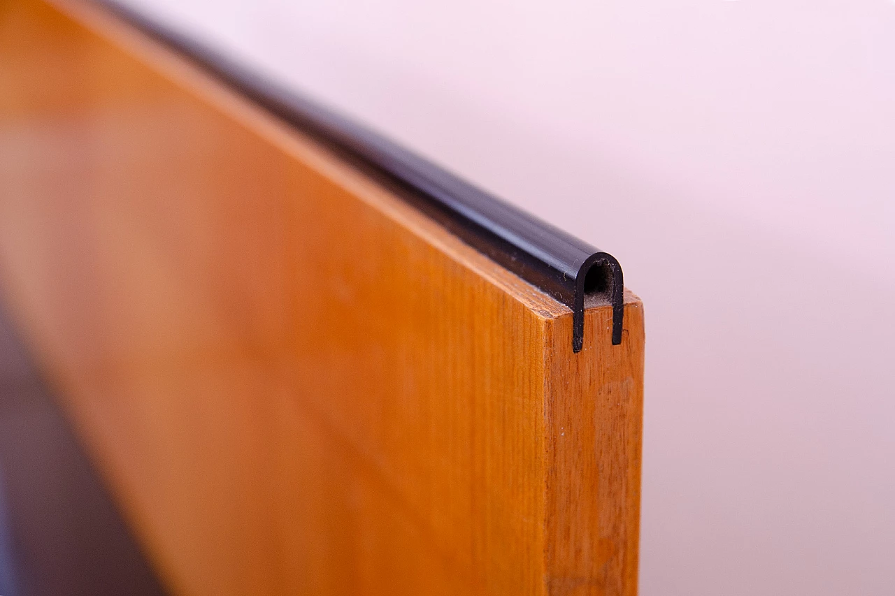 Credenza di Mojmír Požár per UP Závody, anni '60 10