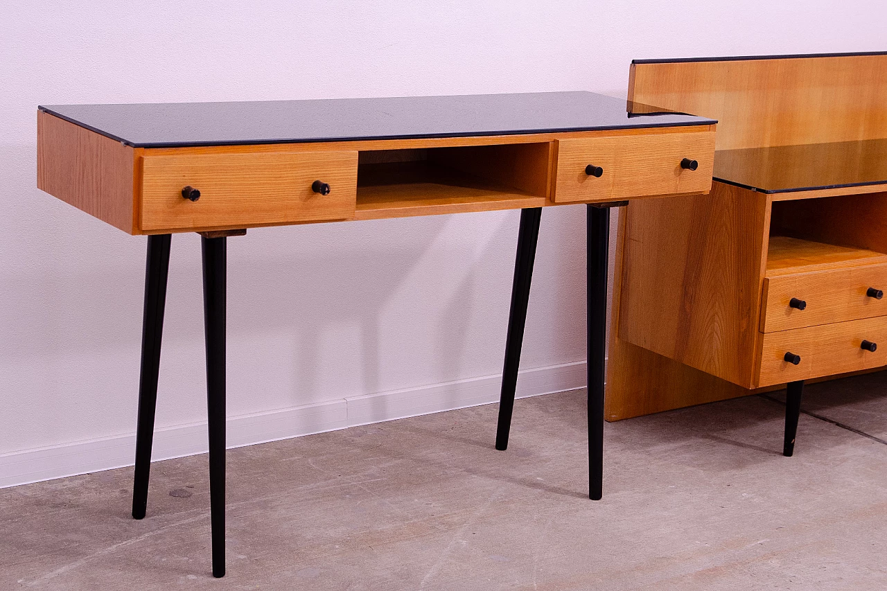 Credenza di Mojmír Požár per UP Závody, anni '60 18