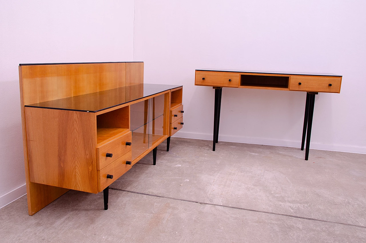 Credenza di Mojmír Požár per UP Závody, anni '60 22