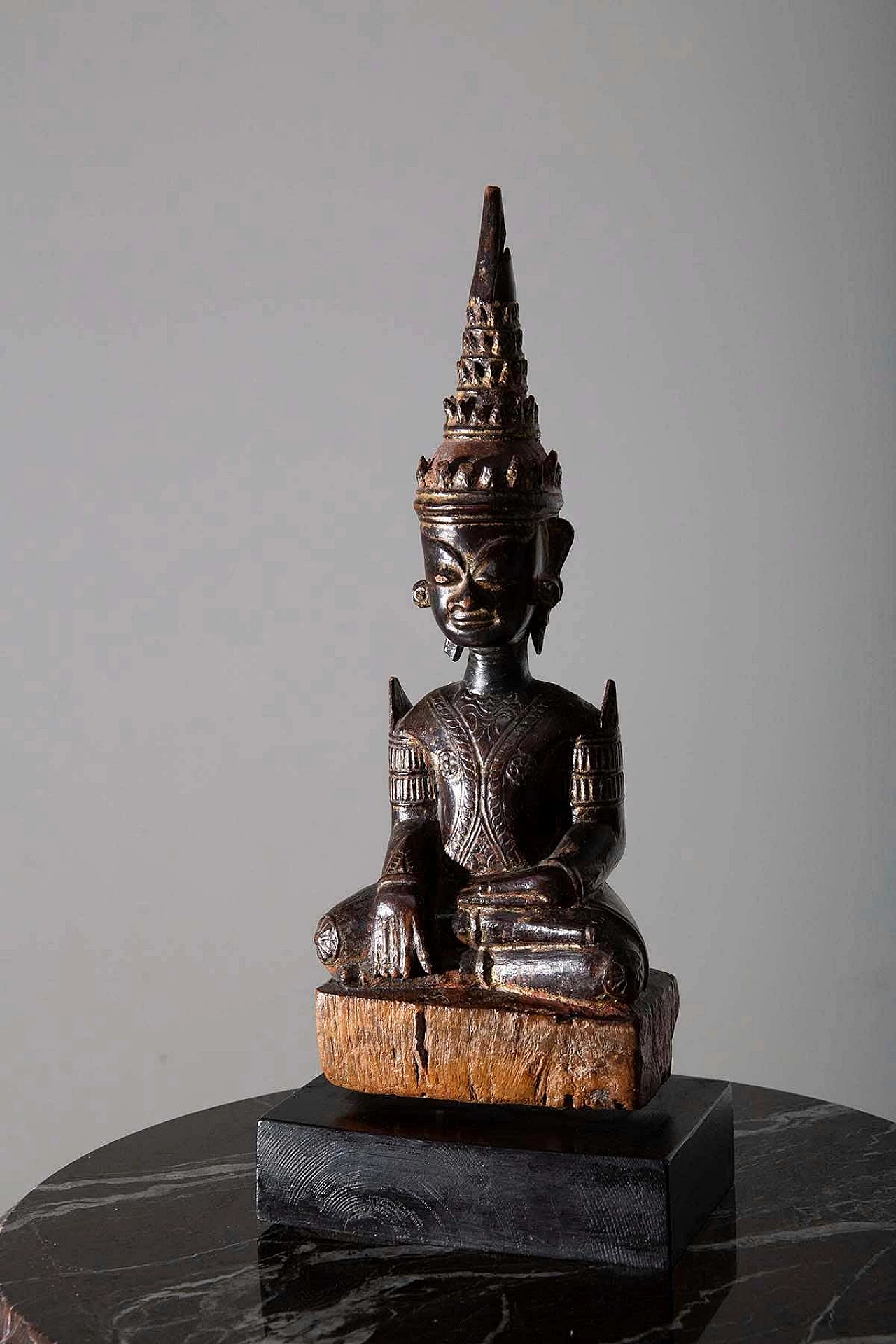 Thai wooden sculpture depicting Buddha Mun, 19th century 1