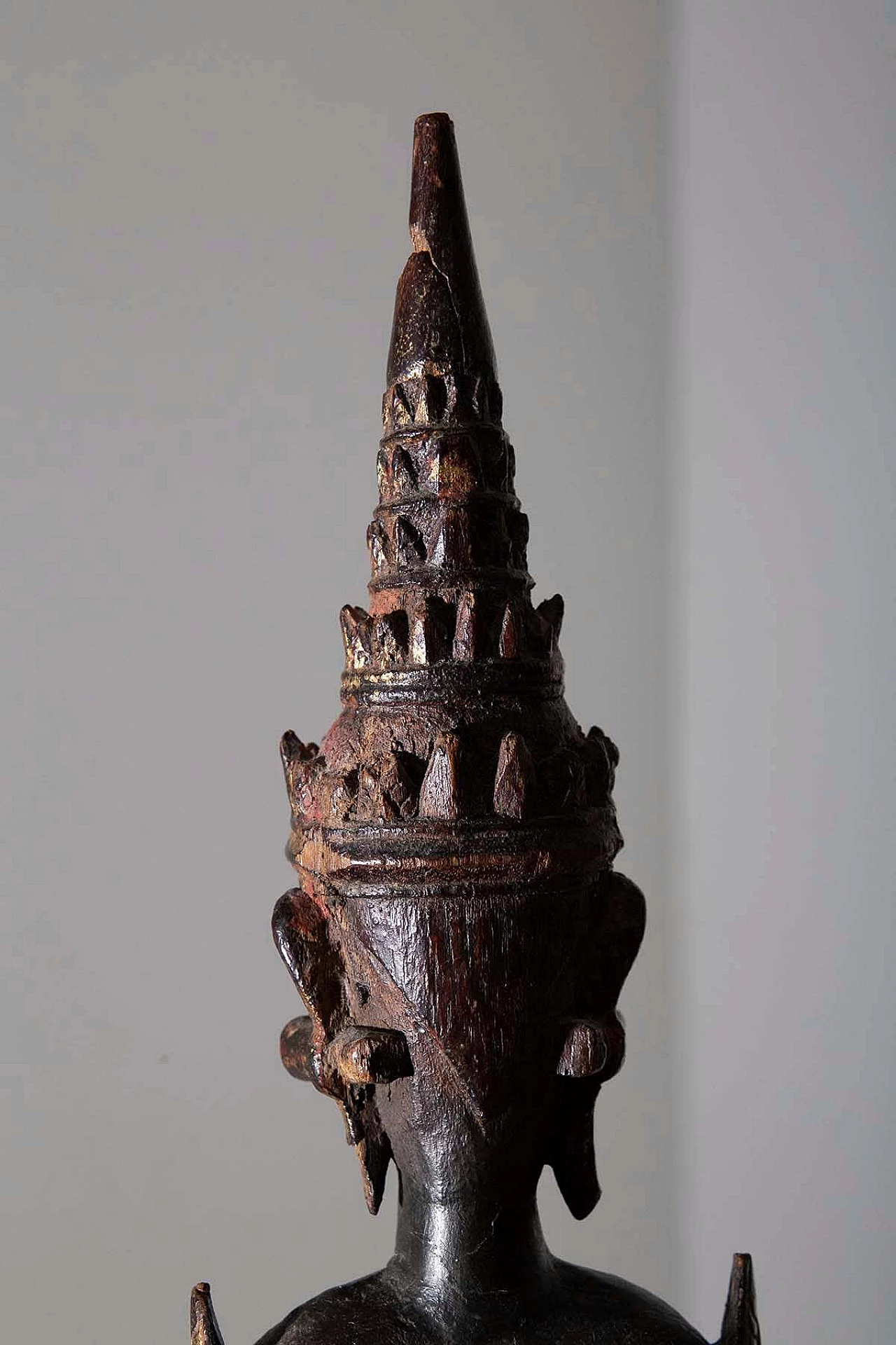 Thai wooden sculpture depicting Buddha Mun, 19th century 8