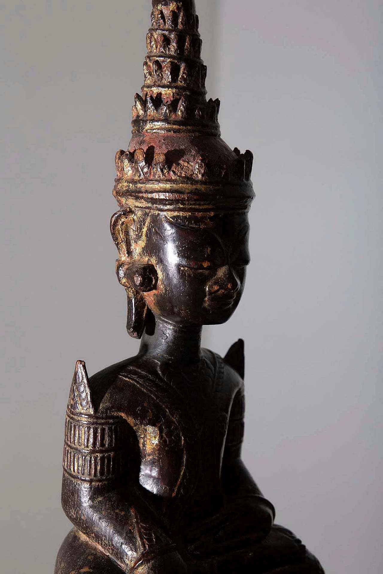 Thai wooden sculpture depicting Buddha Mun, 19th century 9