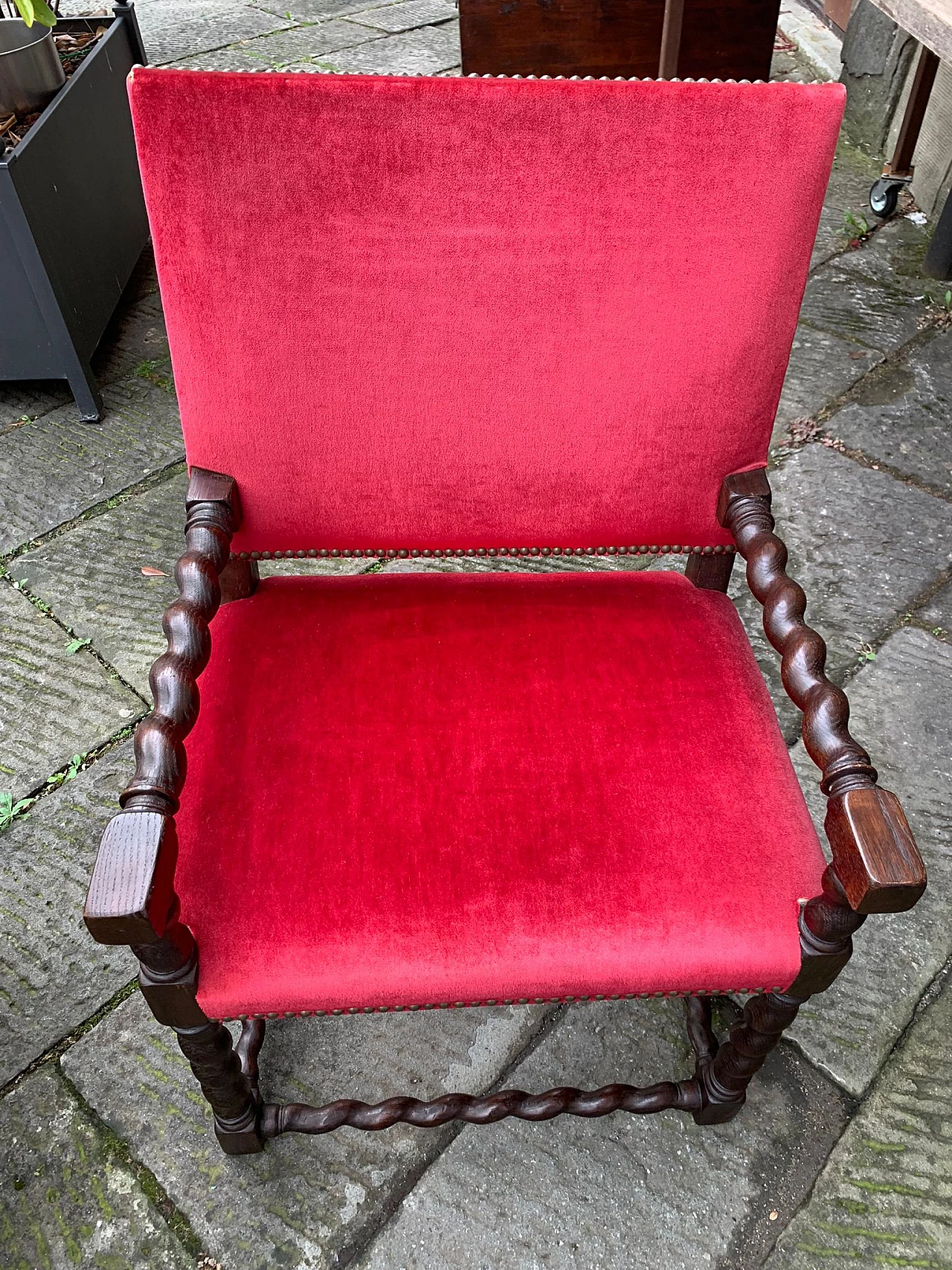 Trono in legno con sedile e schienale in velluto rosso, '800 9