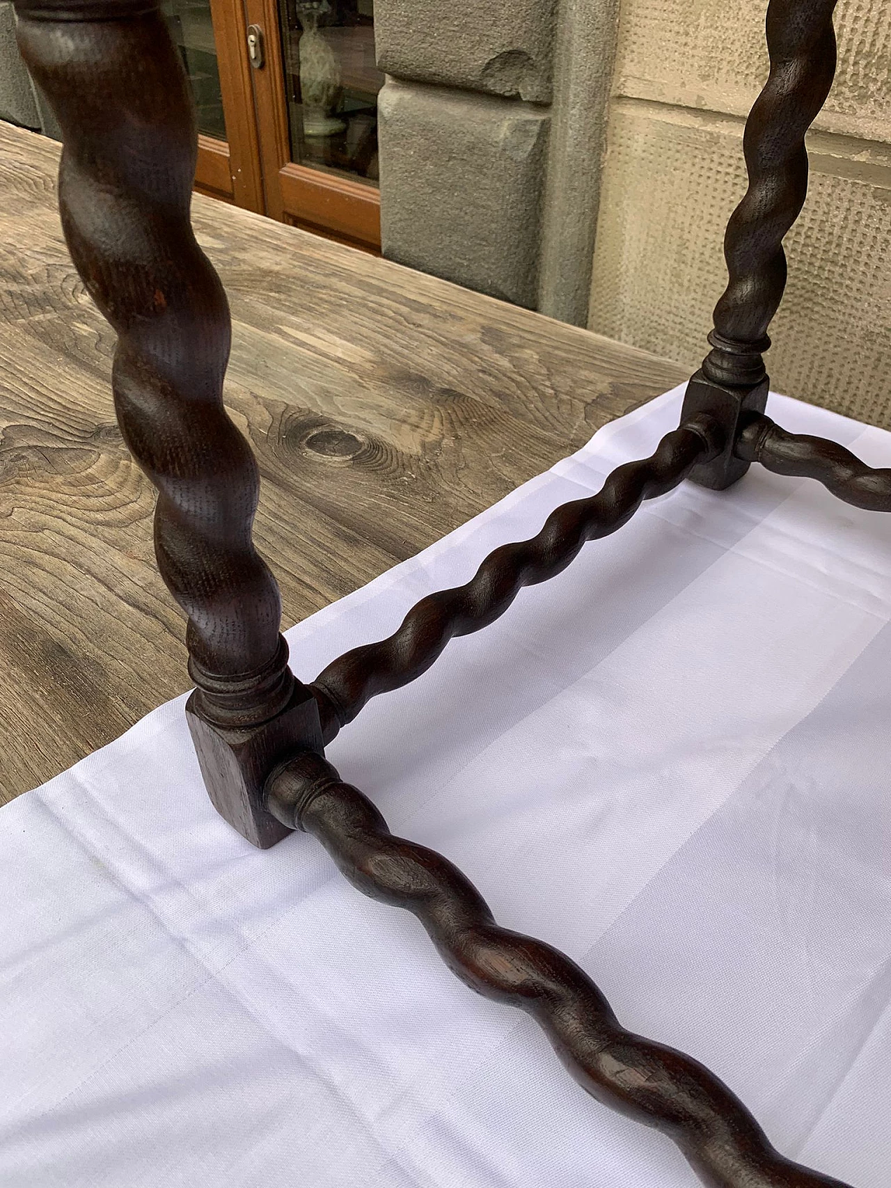 Trono in legno con sedile e schienale in velluto rosso, '800 11