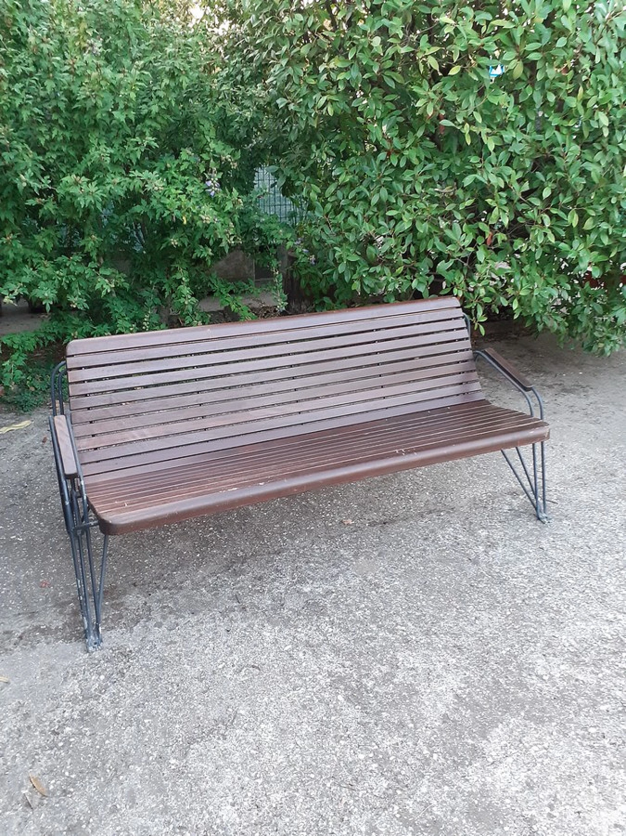 Solid wood and galvanized iron bench 8