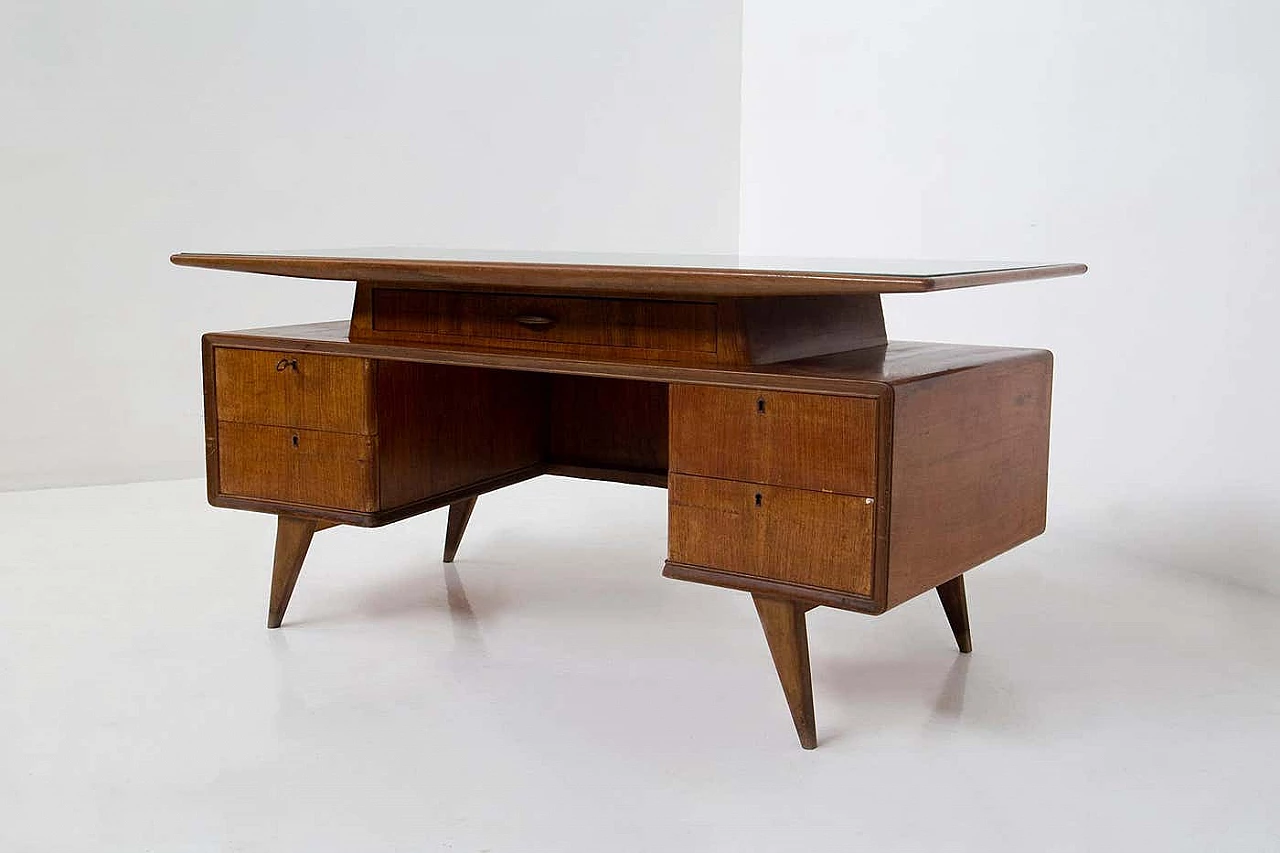 Scrivania in noce con piano forma di bumerang in vetro verde, anni '50 4