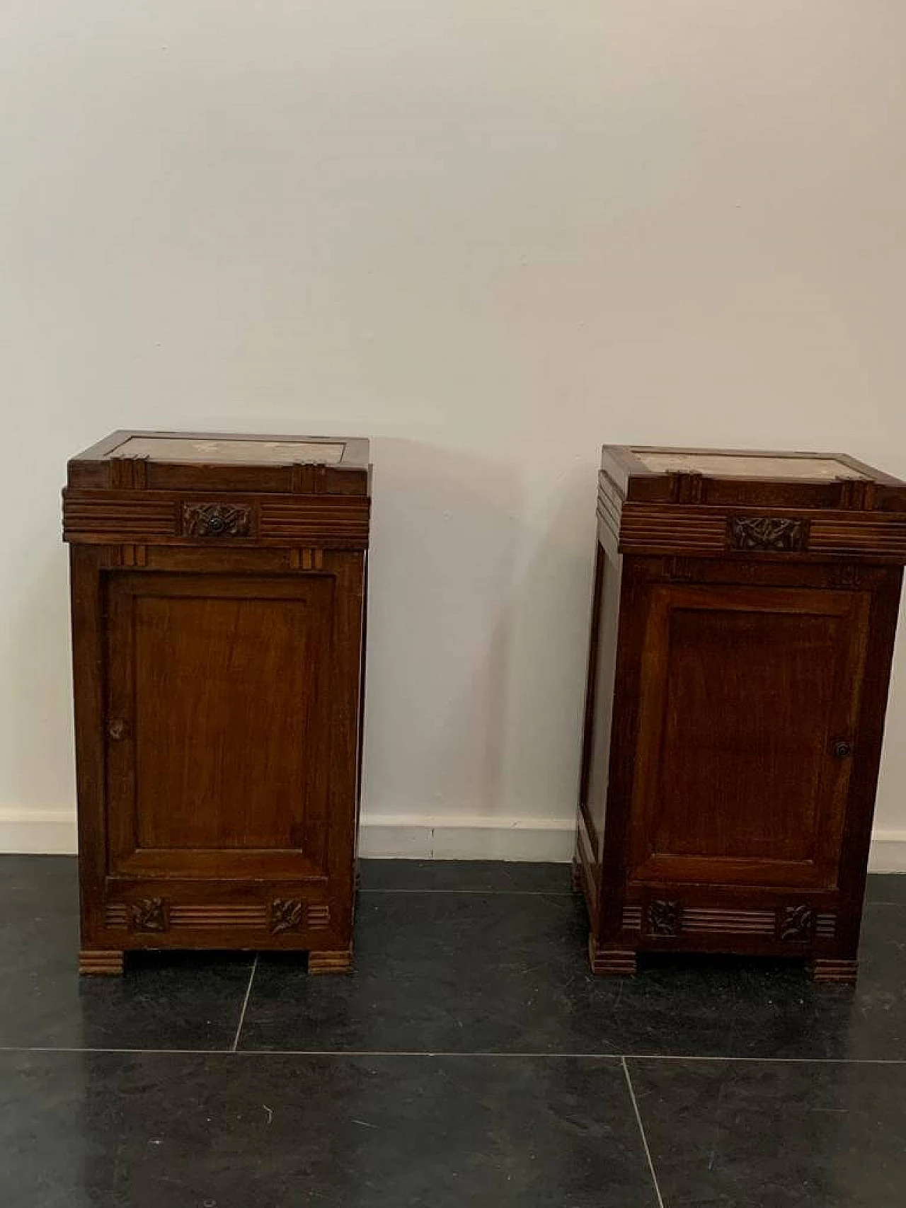 Pair of Art Nouveau cherry wood bedside tables, early 20th century 10
