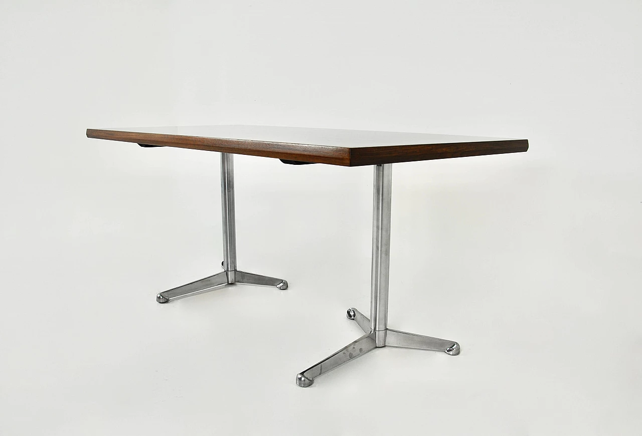 Wood and metal desk by Osvaldo Borsani for Tecno, 1960s 6