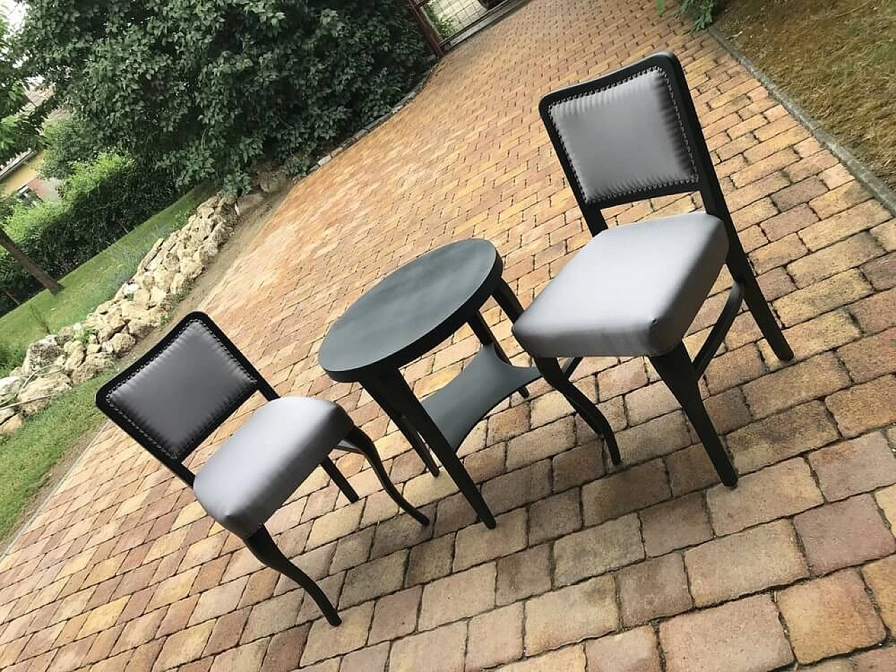 Pair of Art Deco dining chairs and table, 1920s 5