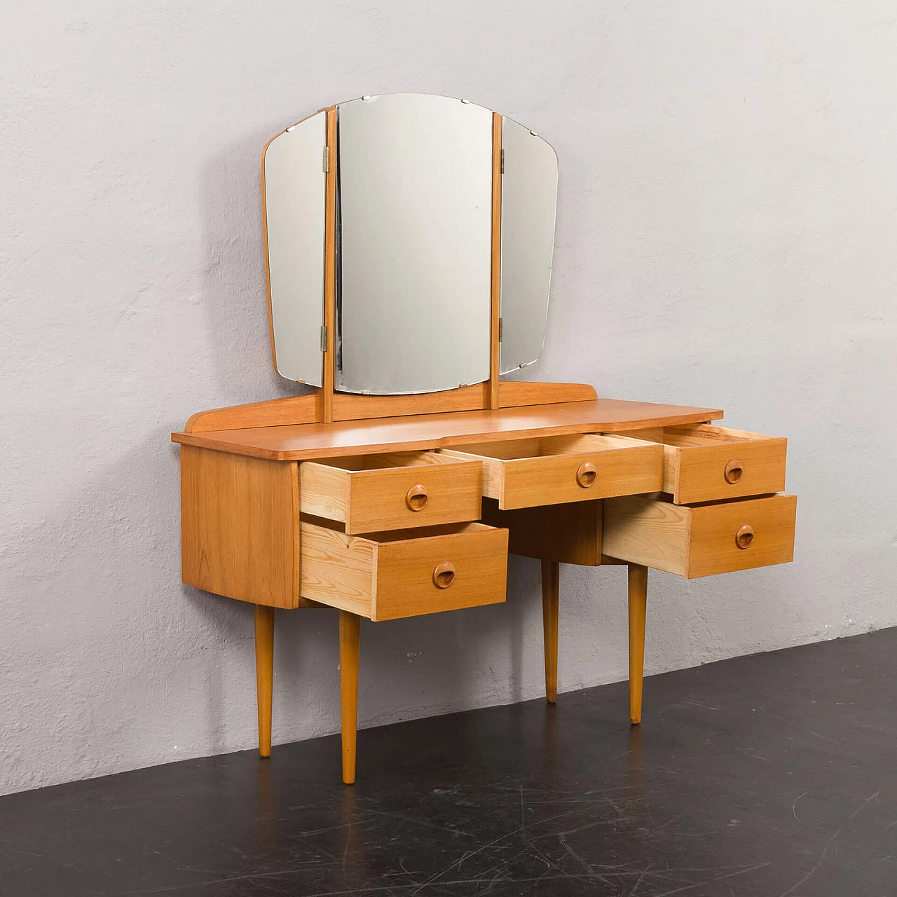 Norwegian oak and birch vanity table with folding mirror, 1970s 4