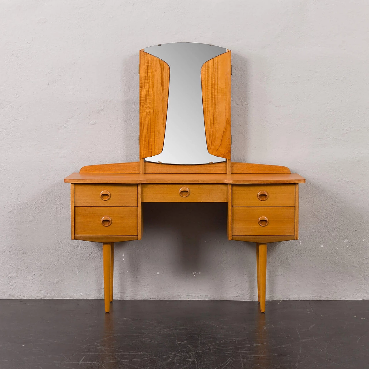 Norwegian oak and birch vanity table with folding mirror, 1970s 6