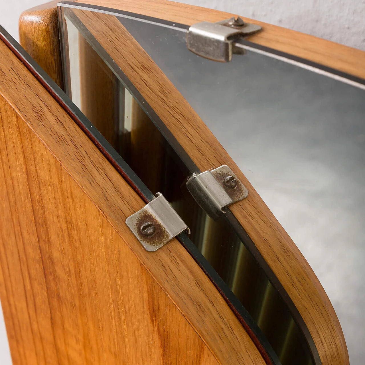 Norwegian oak and birch vanity table with folding mirror, 1970s 7