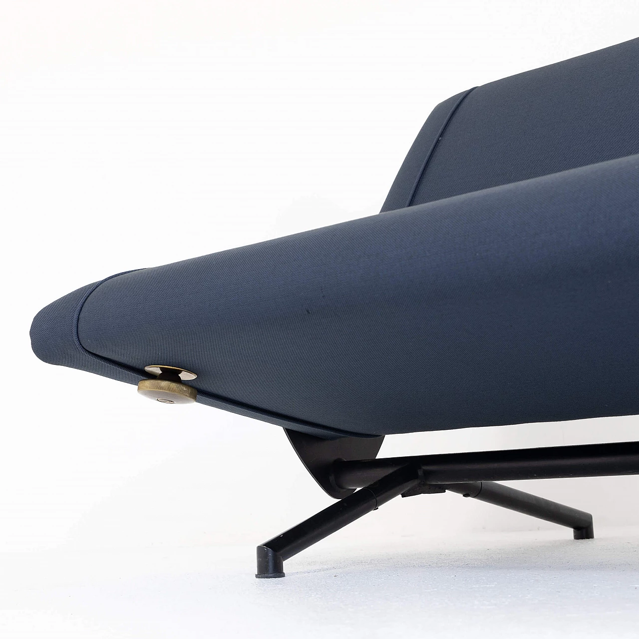 3-seater sofa D70 by Osvaldo Borsani for Tecno, 1950s 3