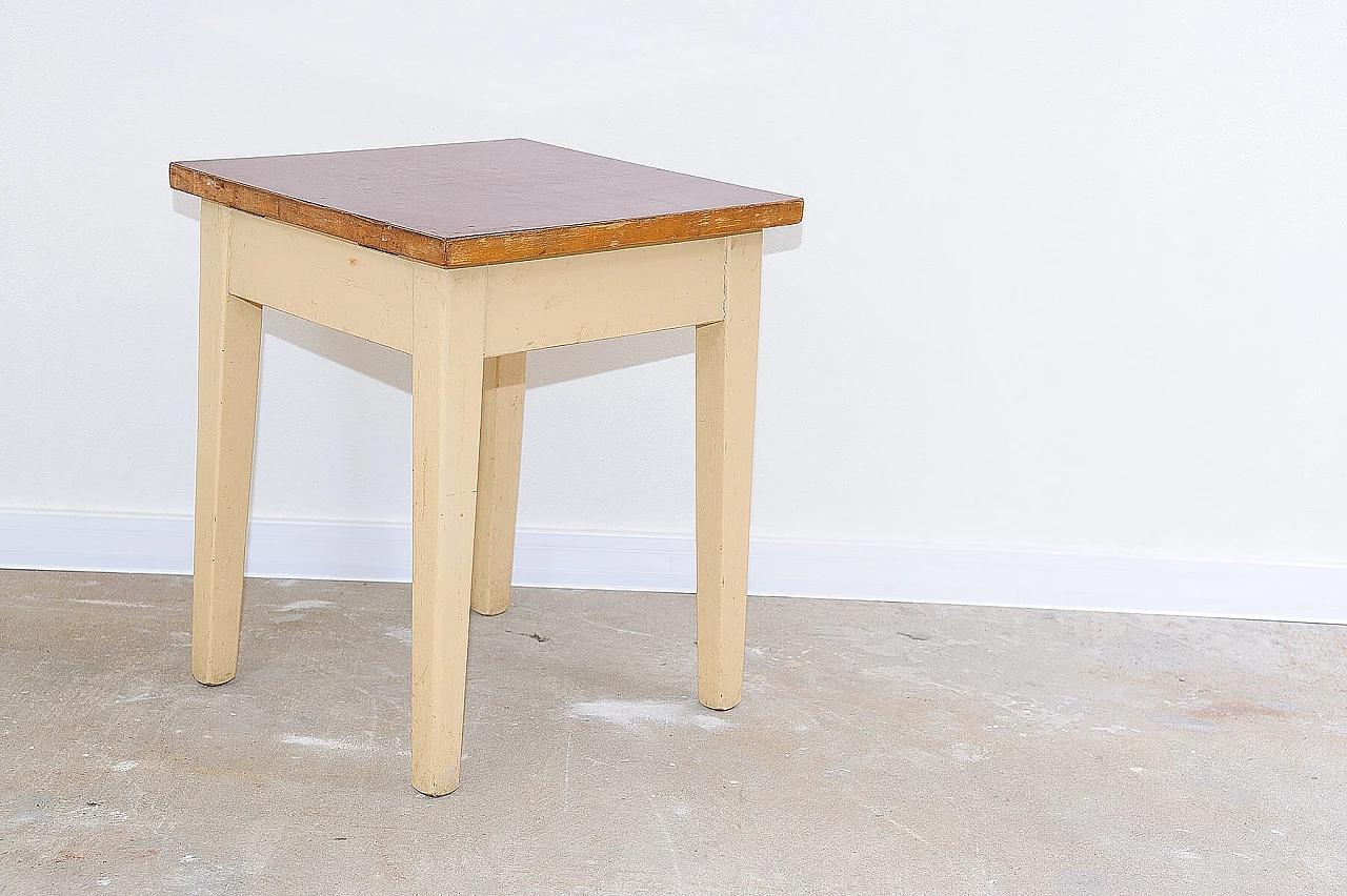 Varnished beech and formica coffee table, 1950s 2