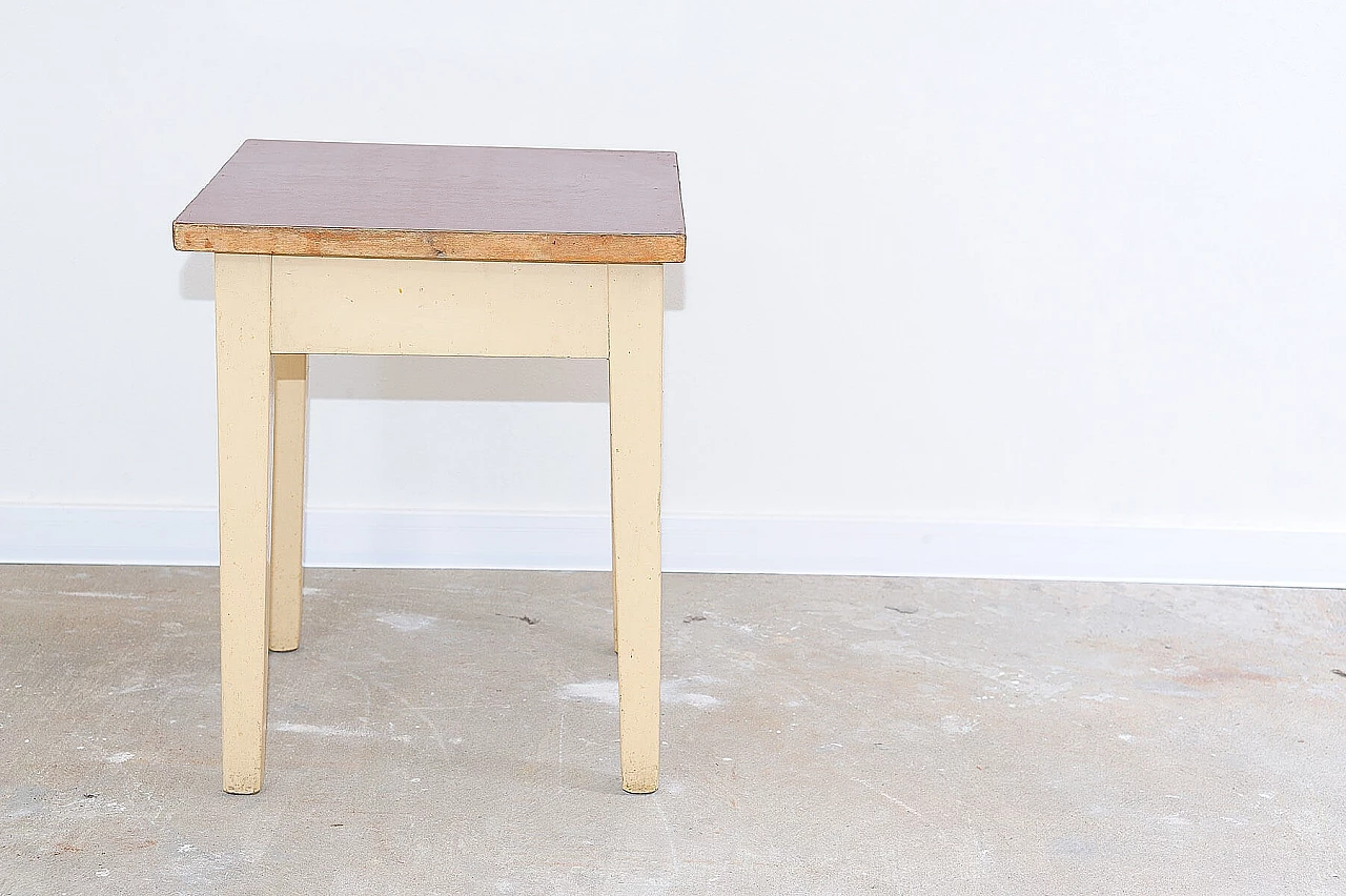 Varnished beech and formica coffee table, 1950s 5