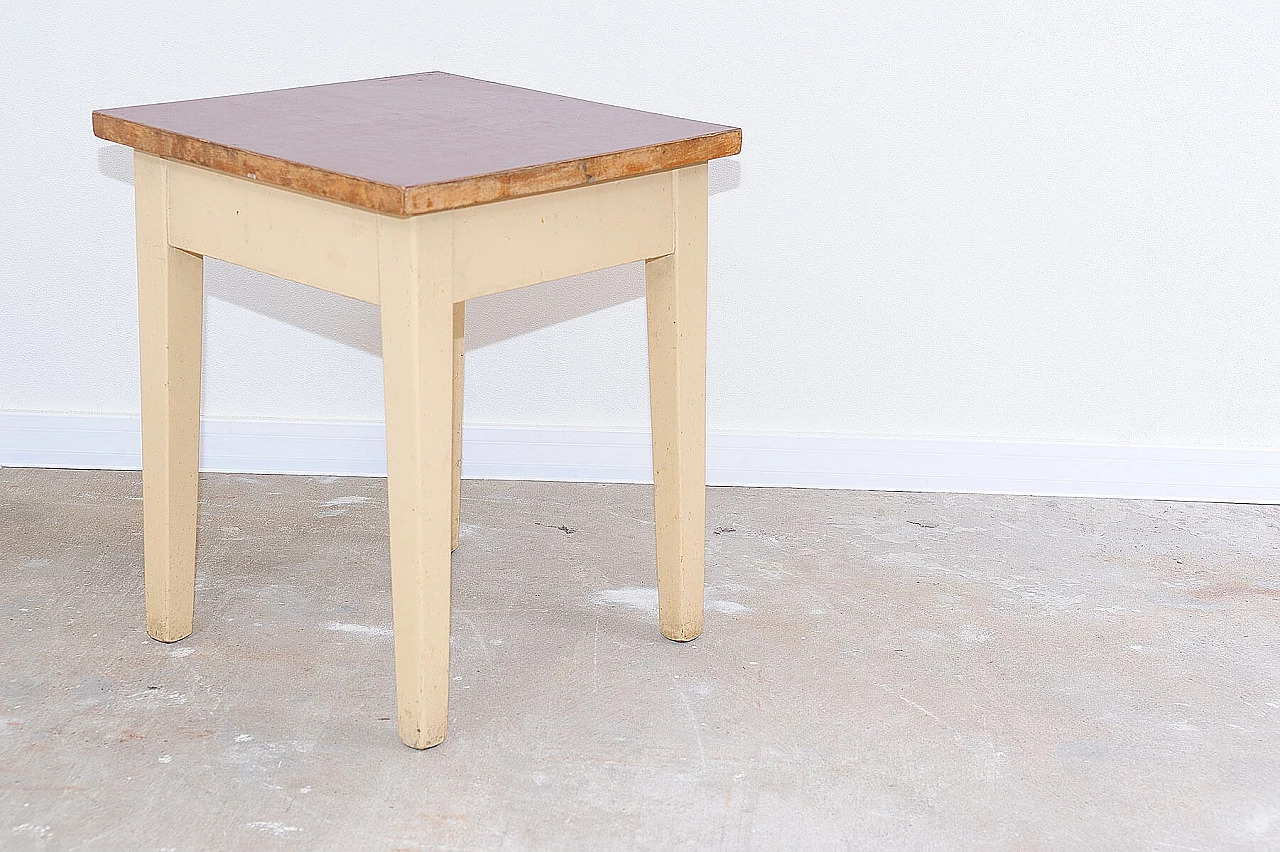 Varnished beech and formica coffee table, 1950s 6