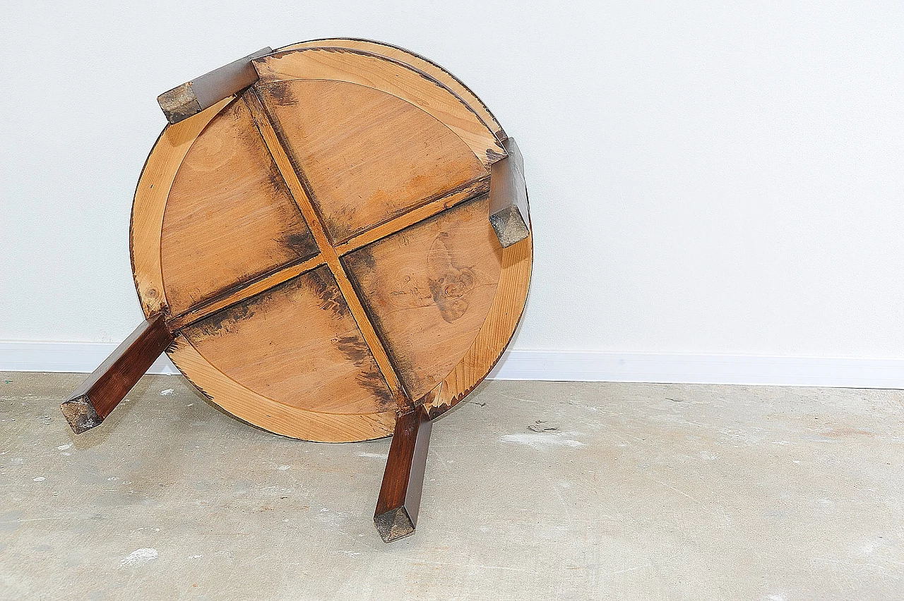 Round pine coffee table, 1970s 7