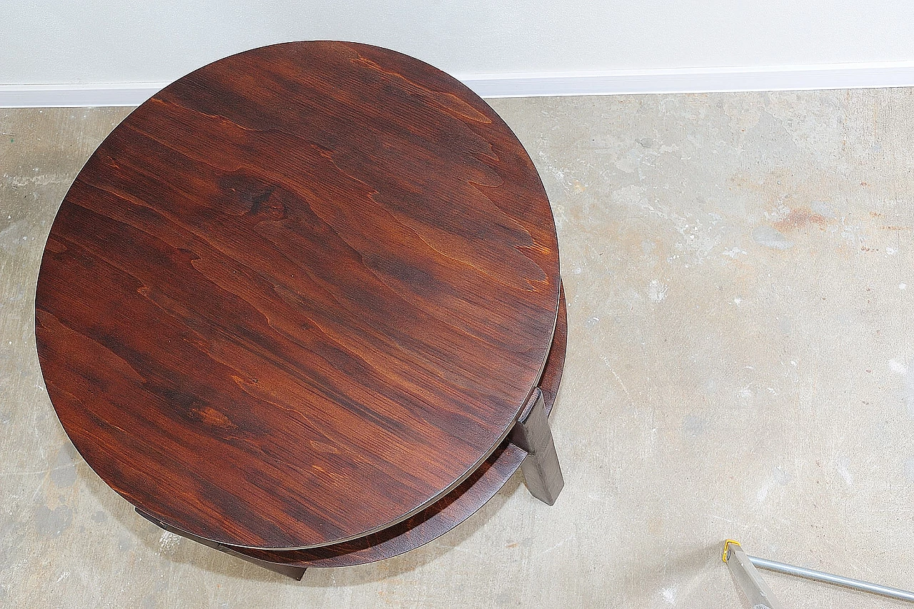 Round pine coffee table, 1970s 8