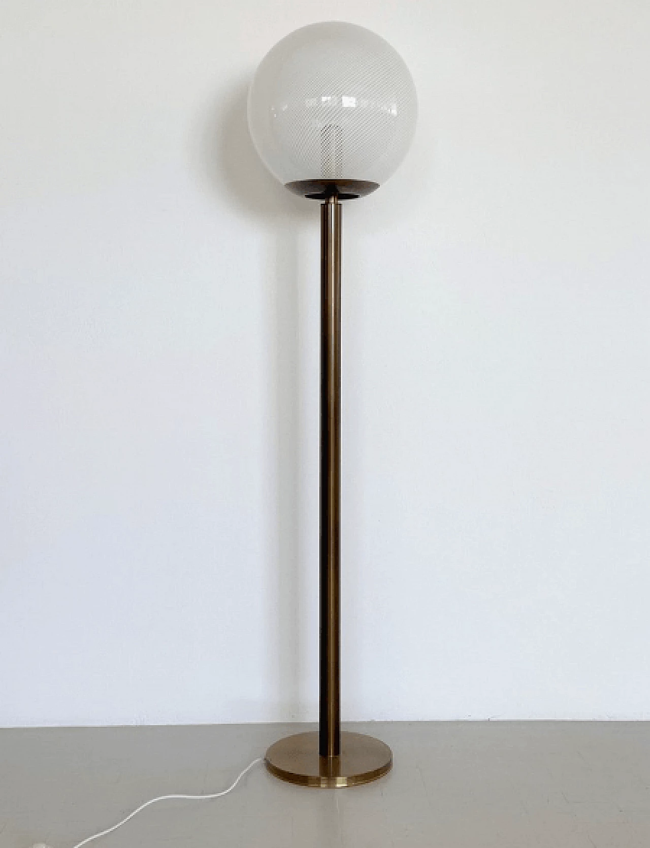 Brass and Murano glass floor lamp, 1970s 10
