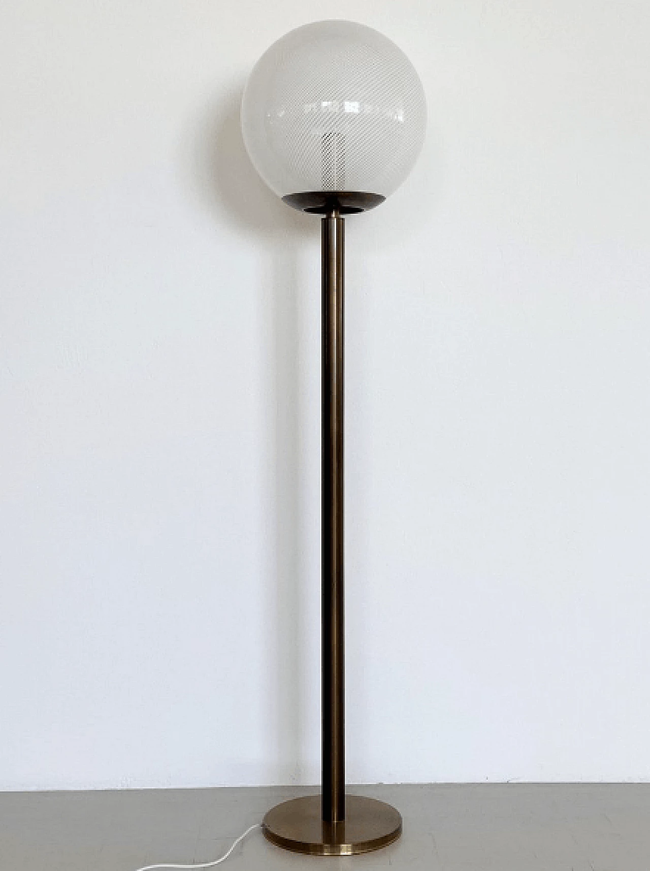 Brass and Murano glass floor lamp, 1970s 13