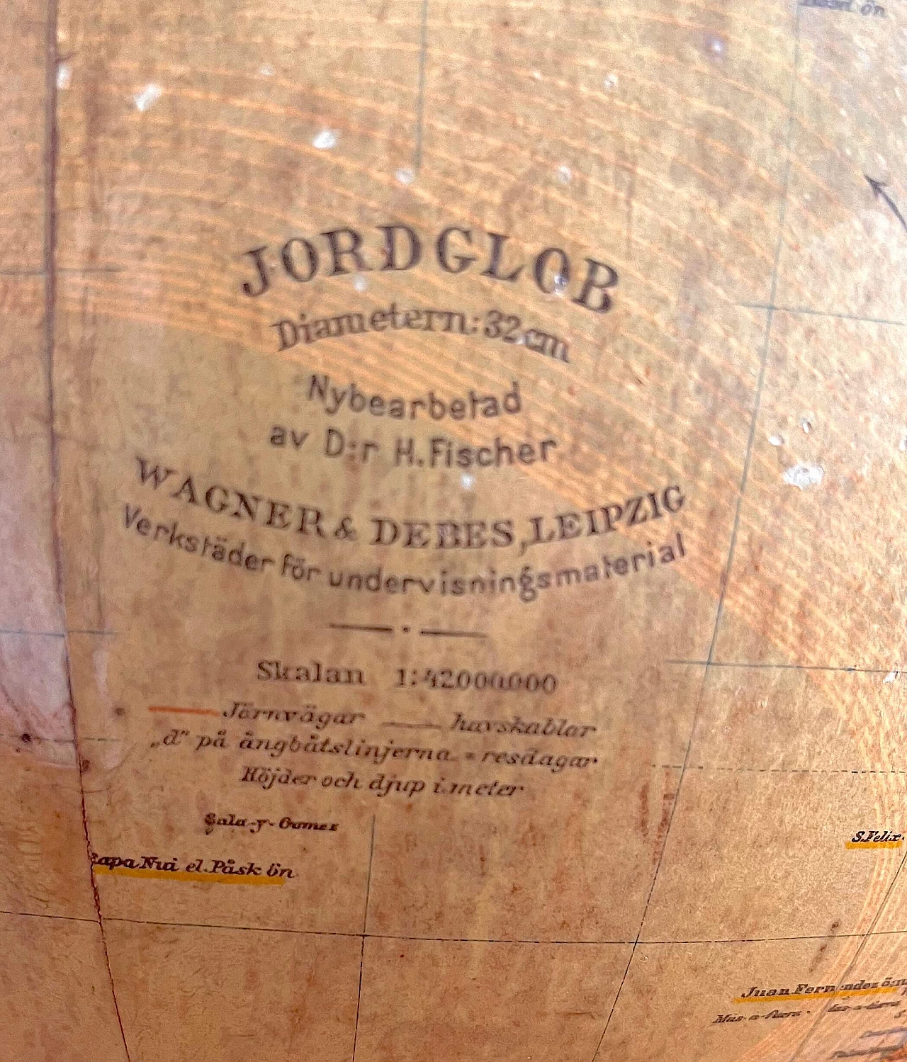 Globe by Dr. H. Fischer for Wagner & Debes, 1930s 5