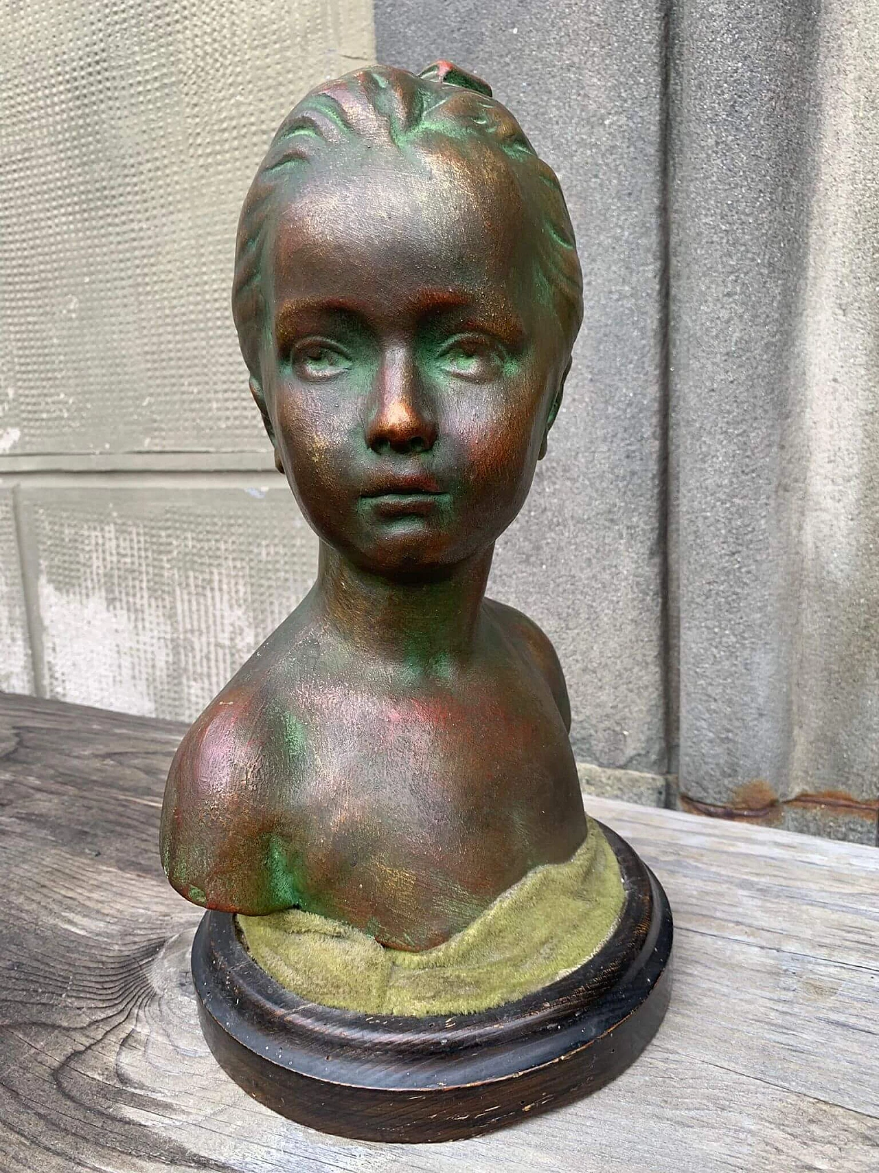 Scultura di busto femminile in terracotta patinata bronzo 6