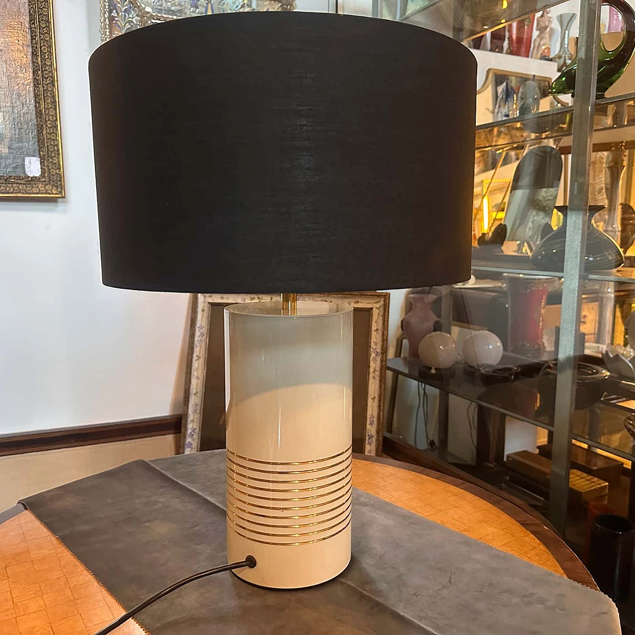 Gold and ivory painted metal table lamp, 1970s 2