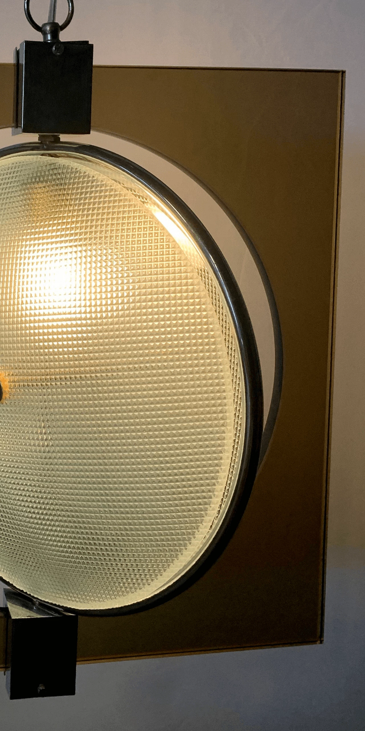 Lampadario in vetro con parte centrale basculante attribuito a Fontana Arte, anni '70 5