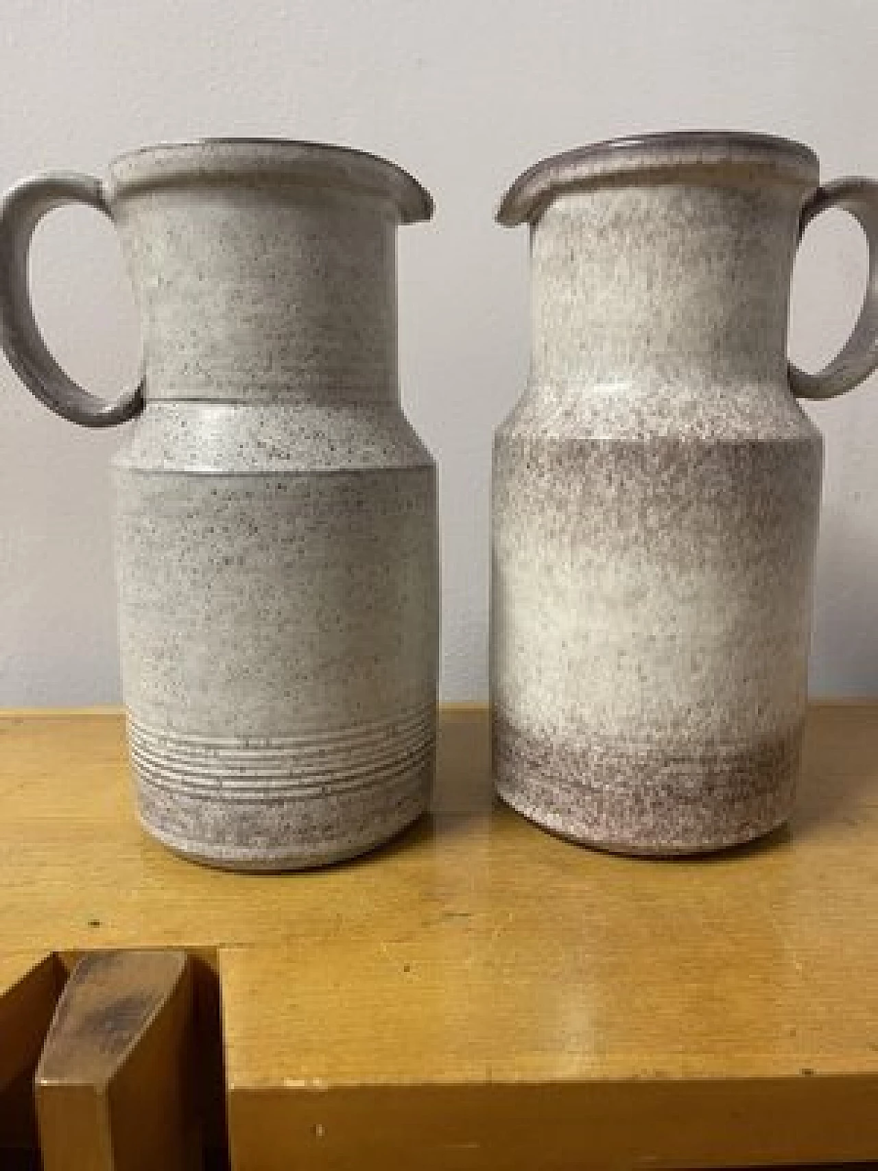 Pair of stoneware jugs by Alessio Tasca, 1970s 4