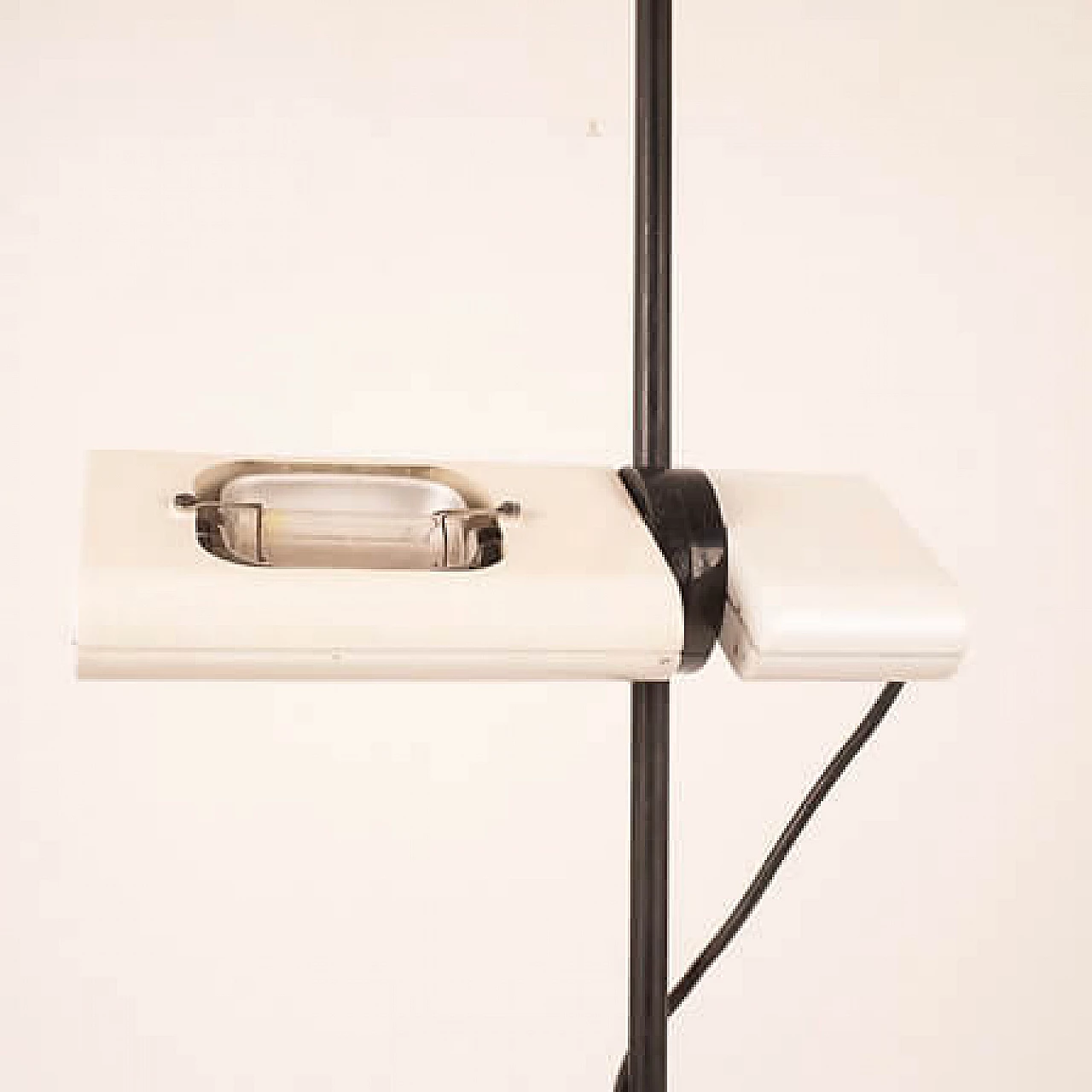 Aton floor lamp by Ernesto Gismondi for Artemide, 1980s 1