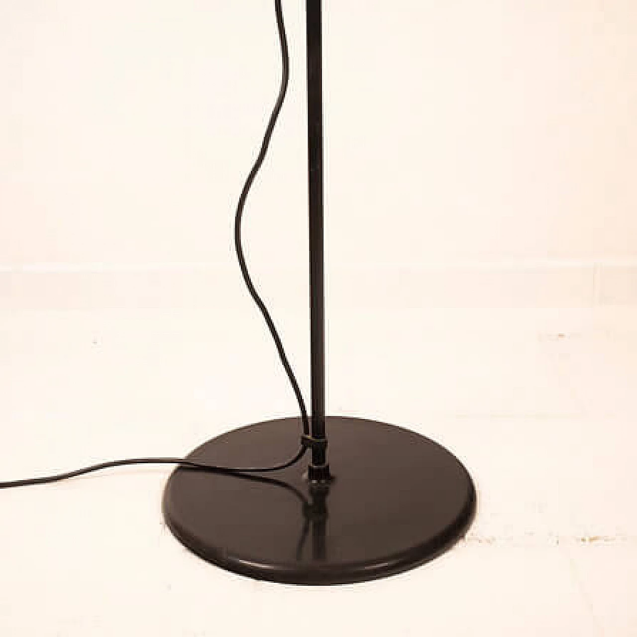 Aton floor lamp by Ernesto Gismondi for Artemide, 1980s 2