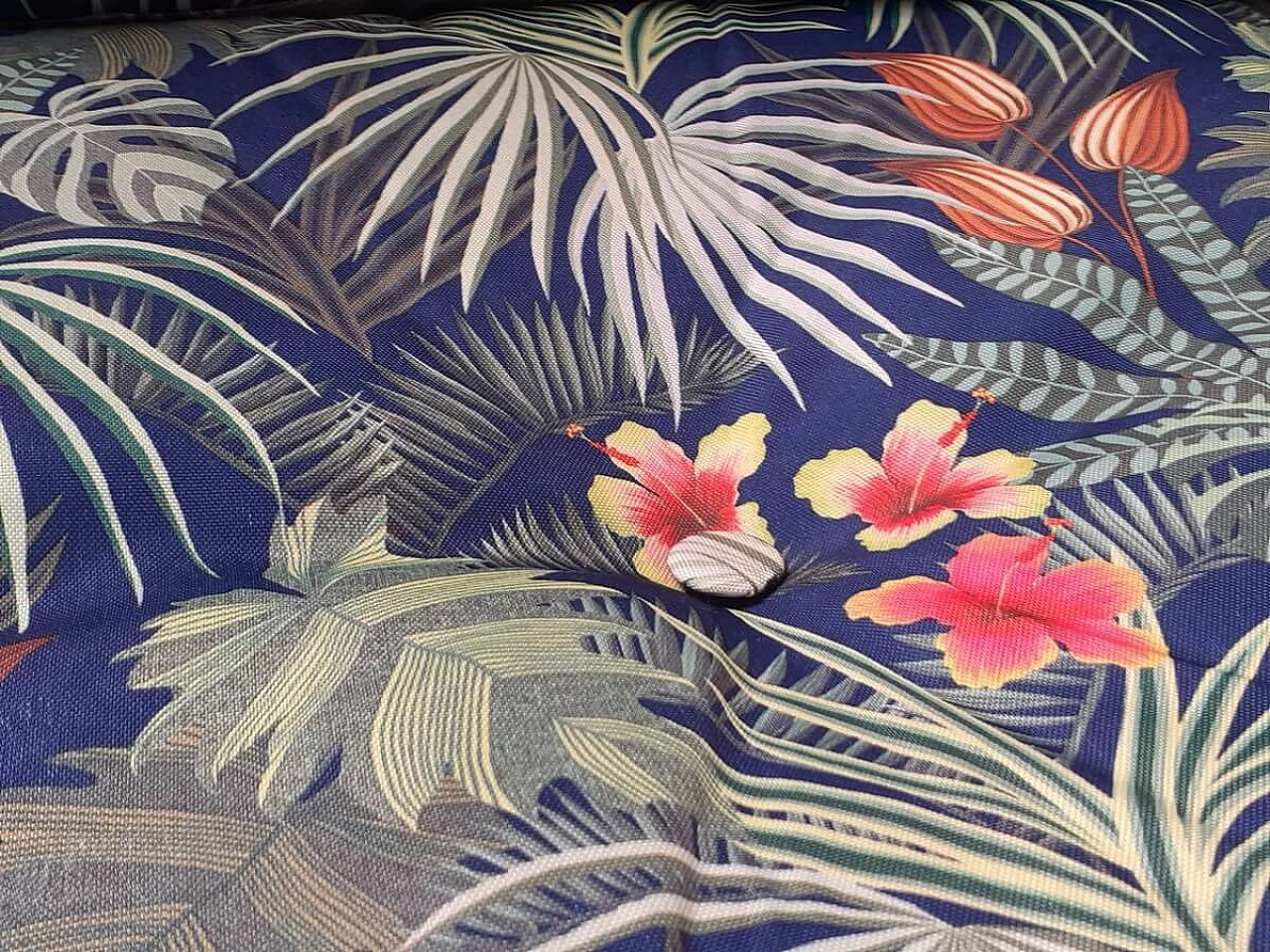 Sedia a dondolo in legno e tessuto floreale, anni '50 7