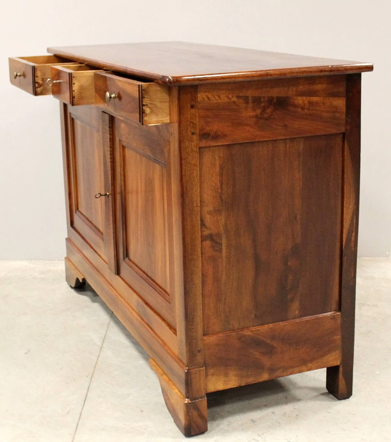 Louis Philippe solid walnut sideboard with drawers and doors, mid-19th century 10