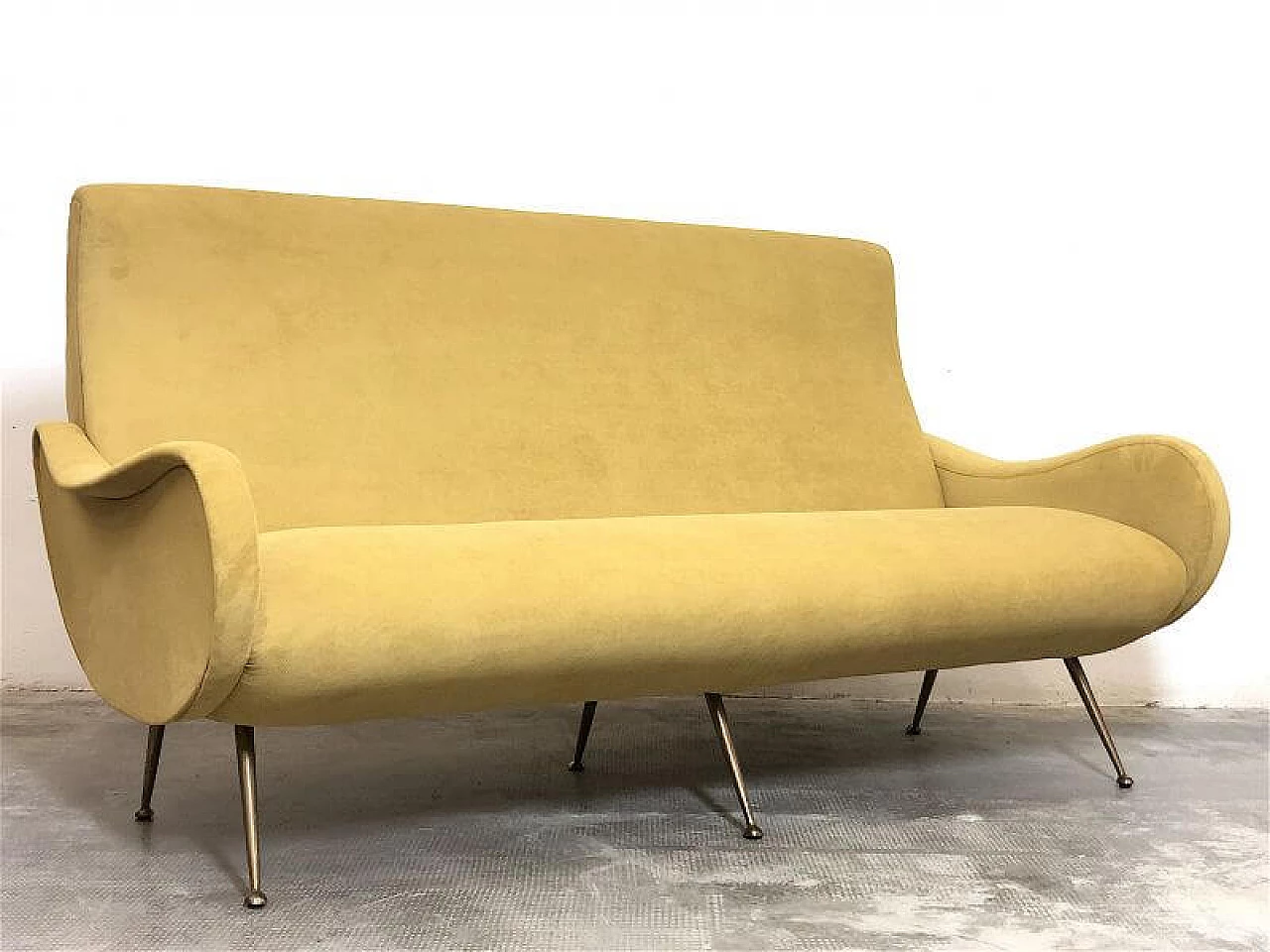 Three-seater yellow velvet Lady sofa by Marco Zanuso, 1950s 5