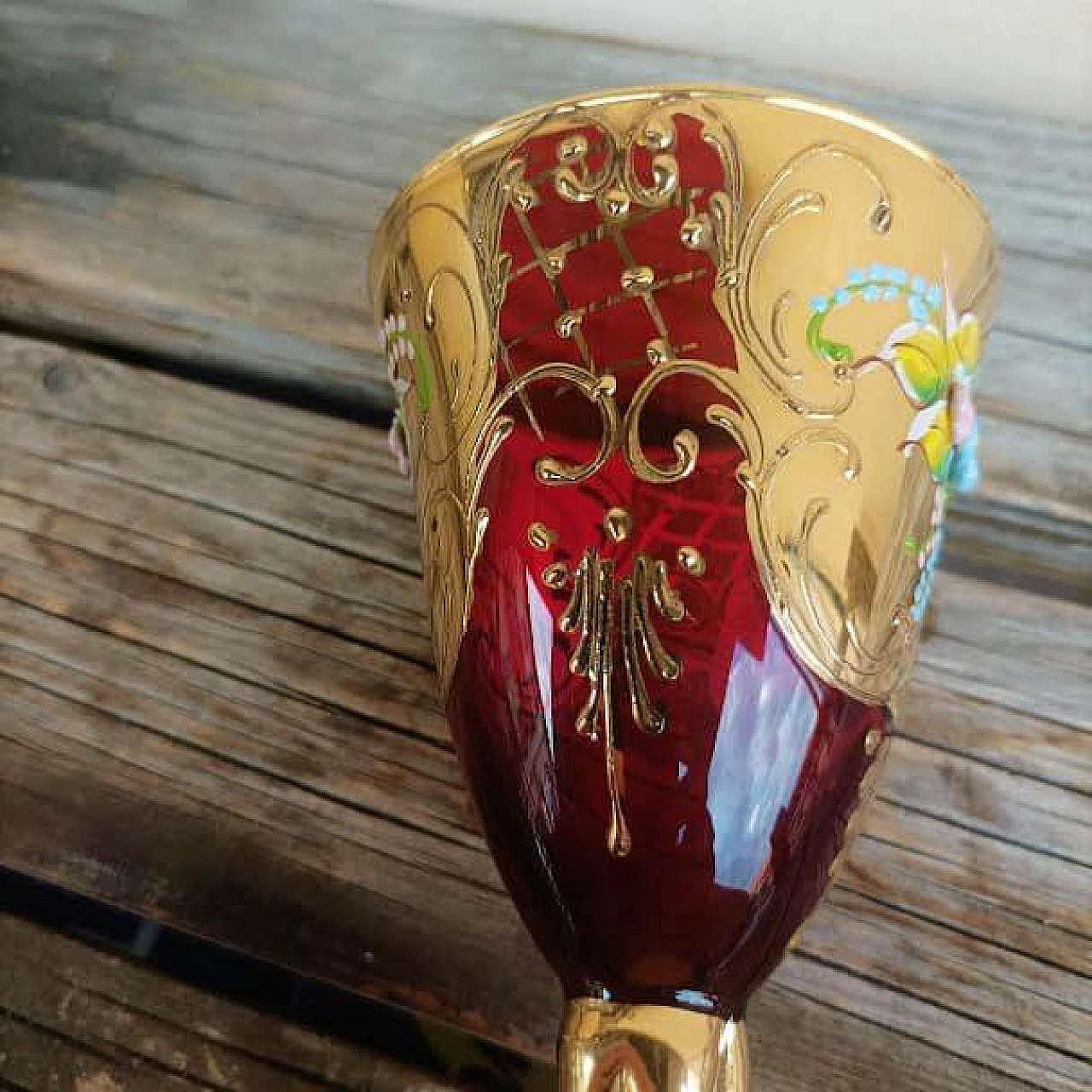 6 Ruby red and 24 carat gold Murano glass wine glasses by Tre Fuochi, 1960s 3