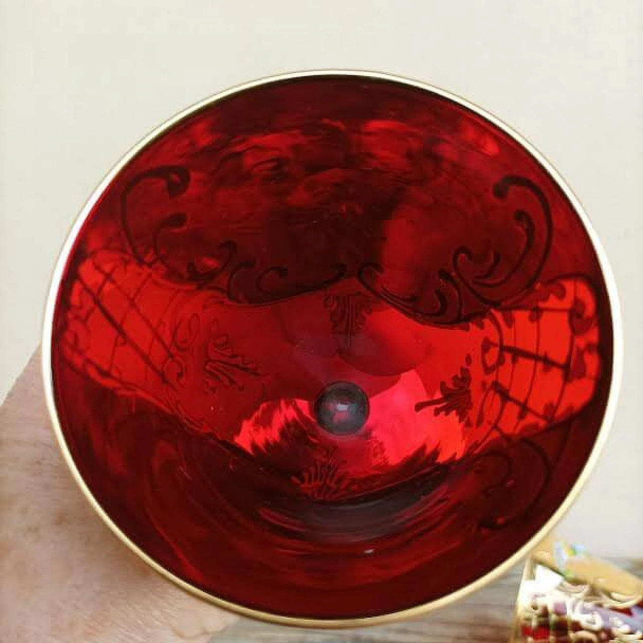 6 Ruby red and 24 carat gold Murano glass wine glasses by Tre Fuochi, 1960s 7