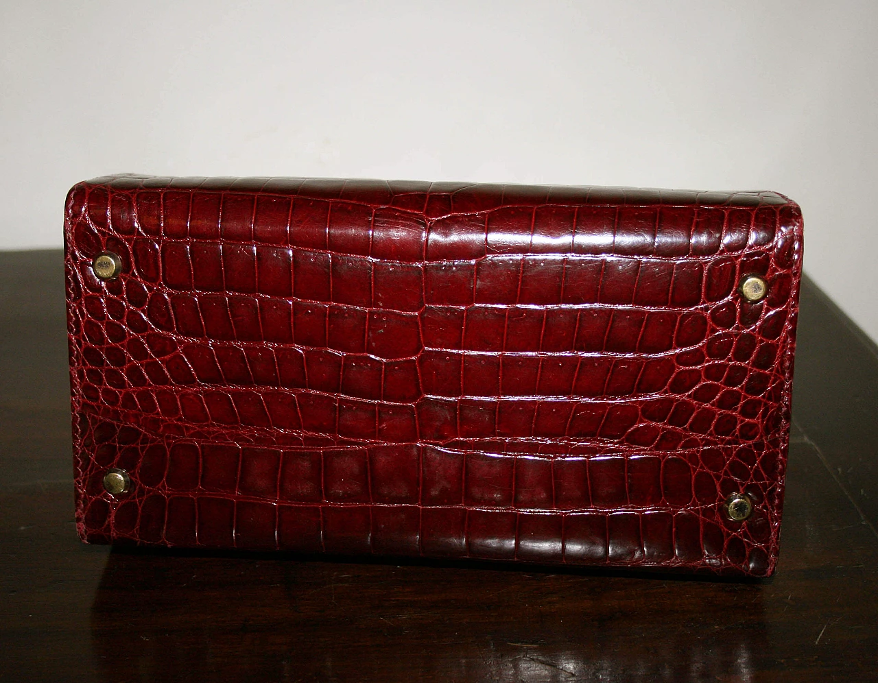 Bordeaux-coloured crocodile leather handbag, 1950s 4