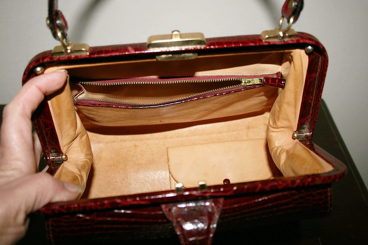 Bordeaux-coloured crocodile leather handbag, 1950s 9