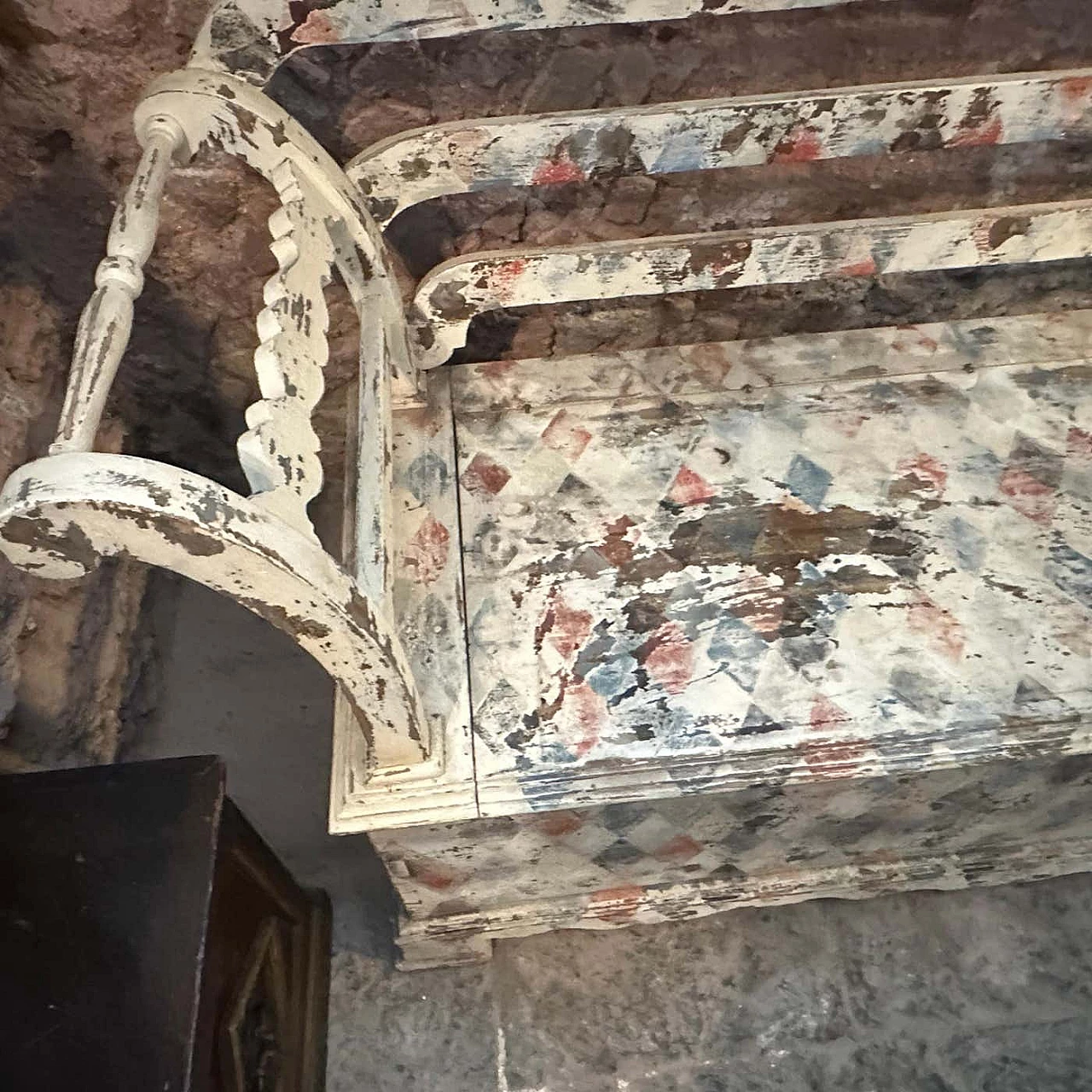 Cassapanca siciliana in legno di abete laccato, '800 7