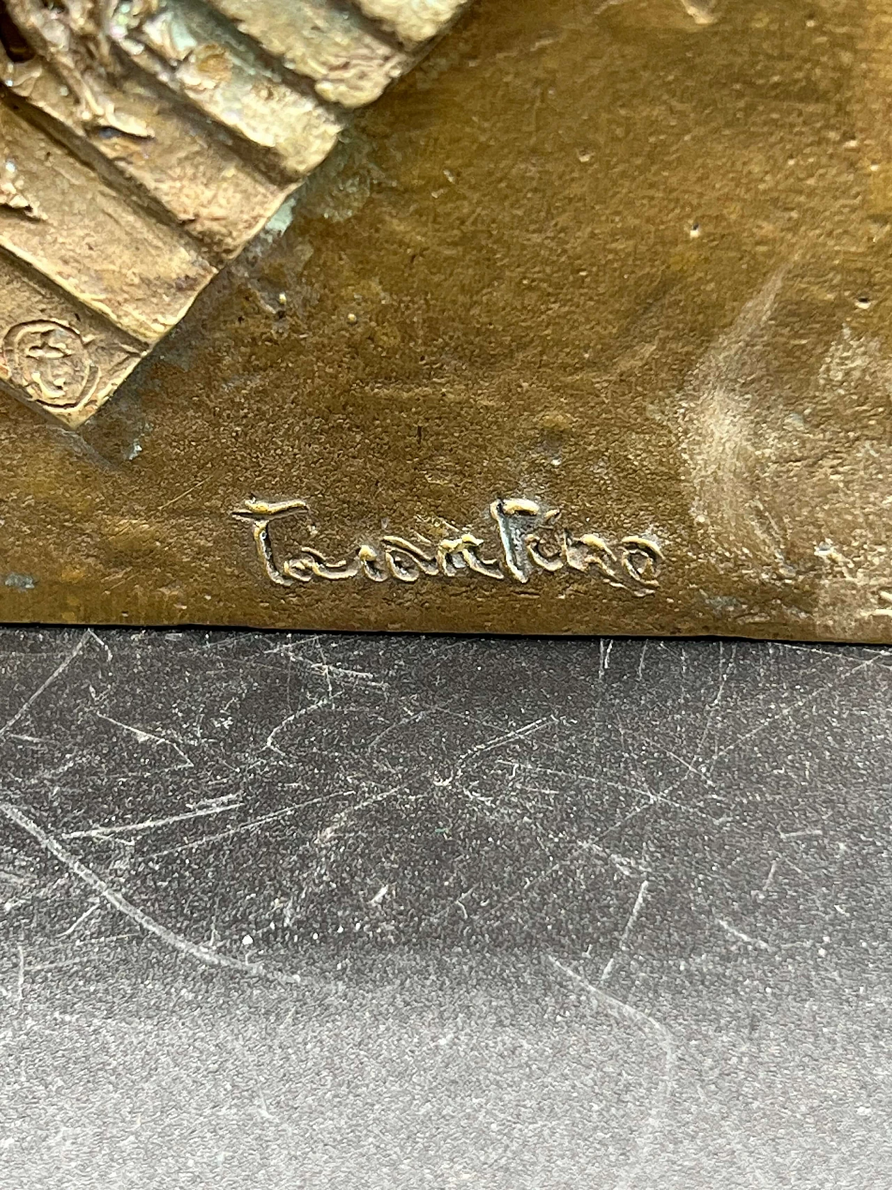 Bronze pen holder sculpture by Giuseppe Tarantino, 1960s 2