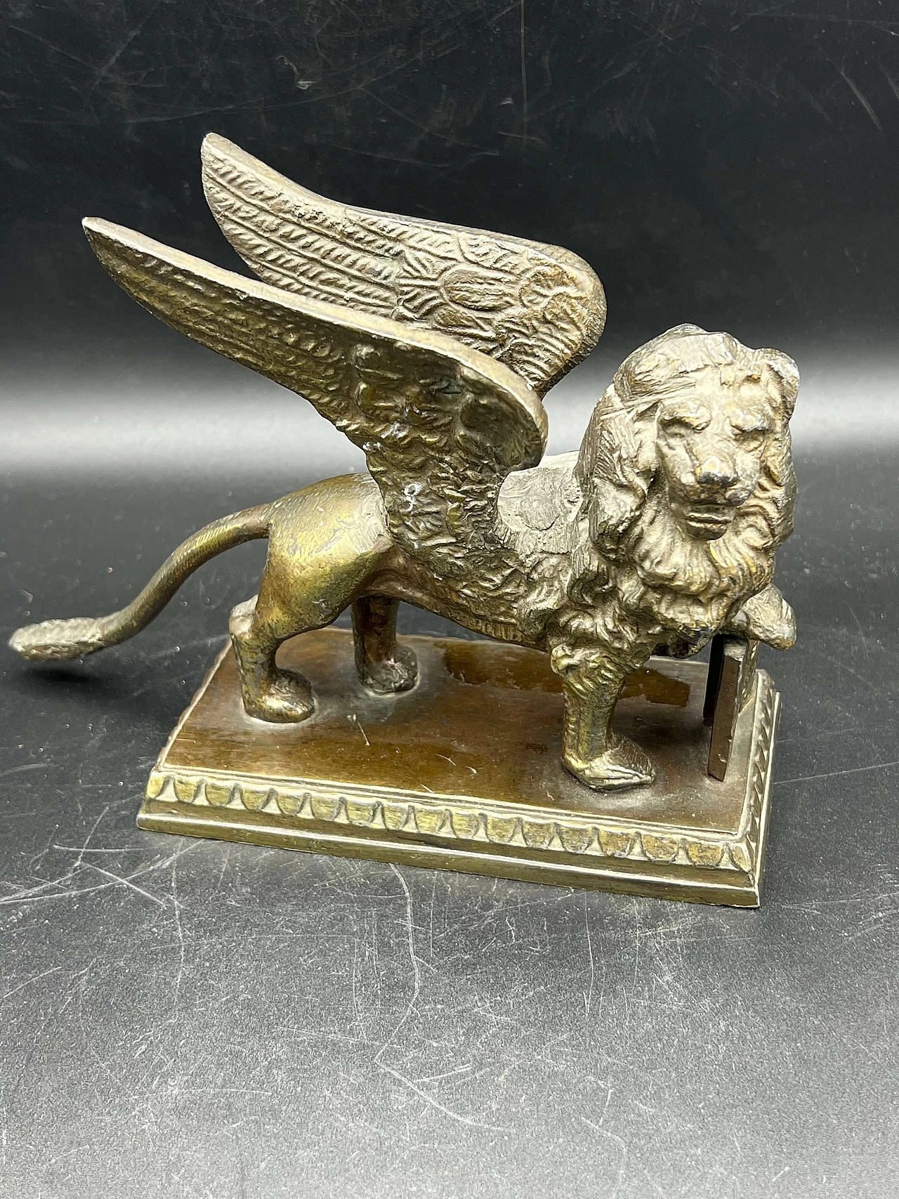 Bronze Lion of Saint Mark sculpture 1