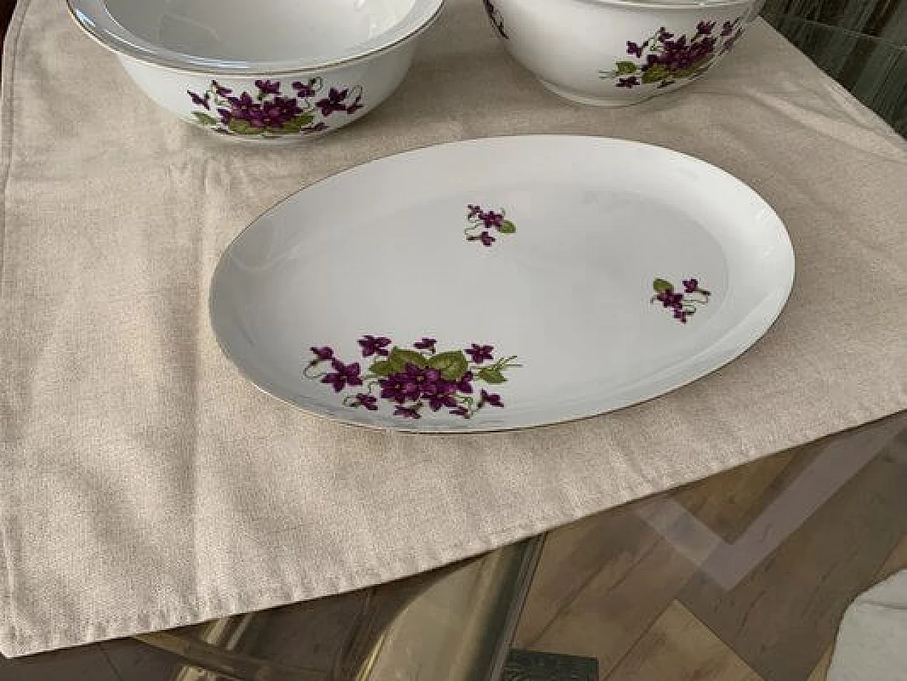 Porcelain table service by Henneberg Porzellan 1777, 1960s 2