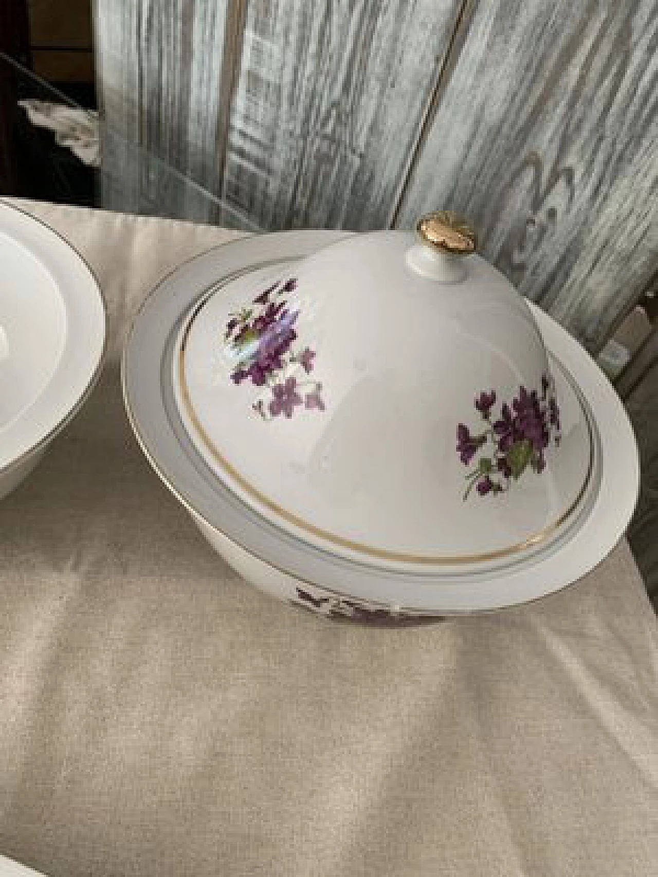 Porcelain table service by Henneberg Porzellan 1777, 1960s 3