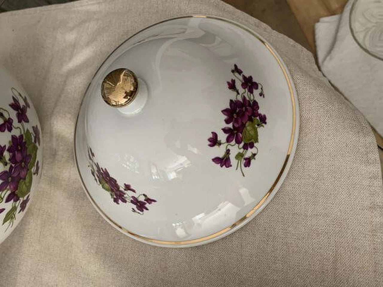 Porcelain table service by Henneberg Porzellan 1777, 1960s 5