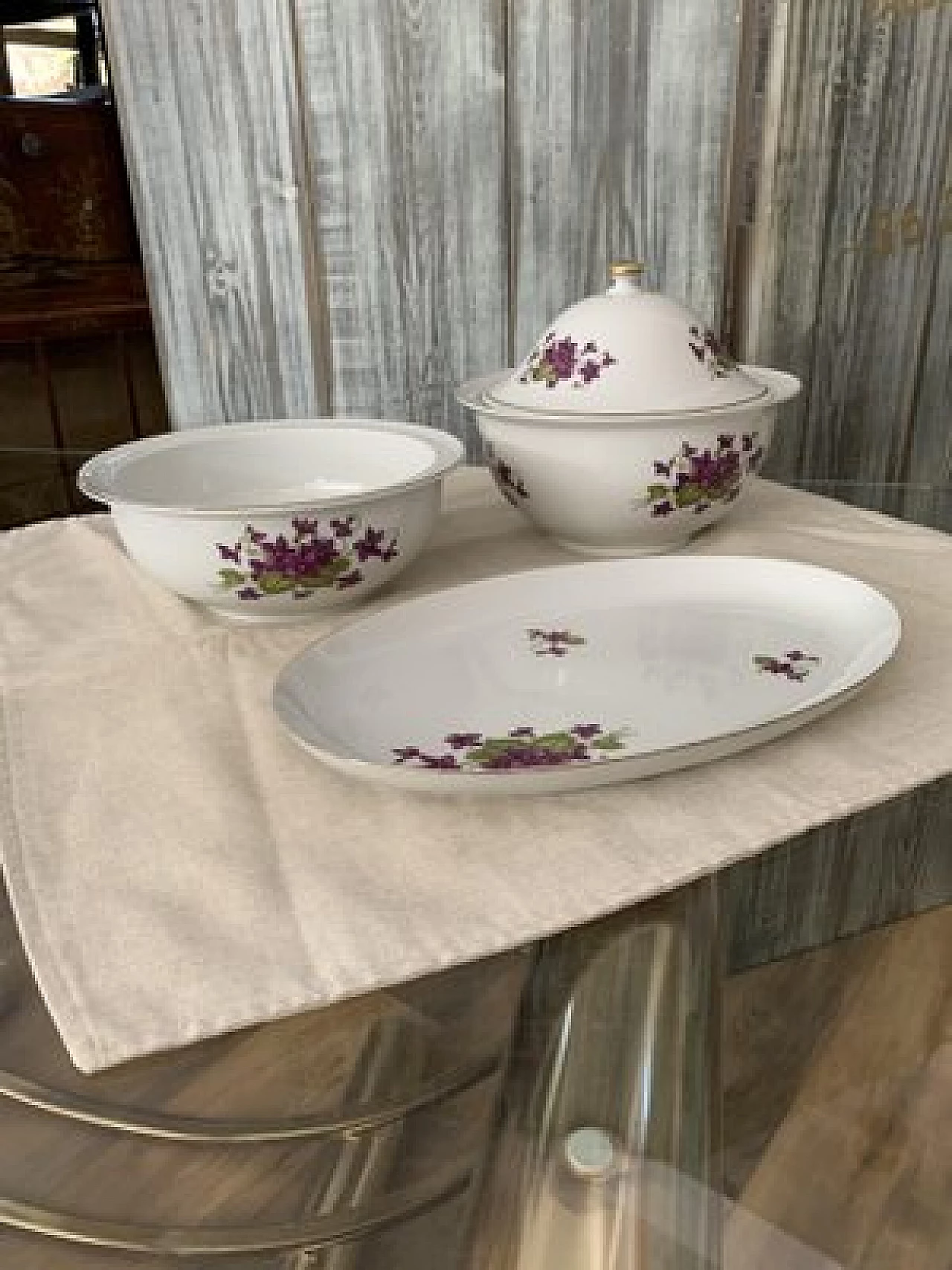 Porcelain table service by Henneberg Porzellan 1777, 1960s 7